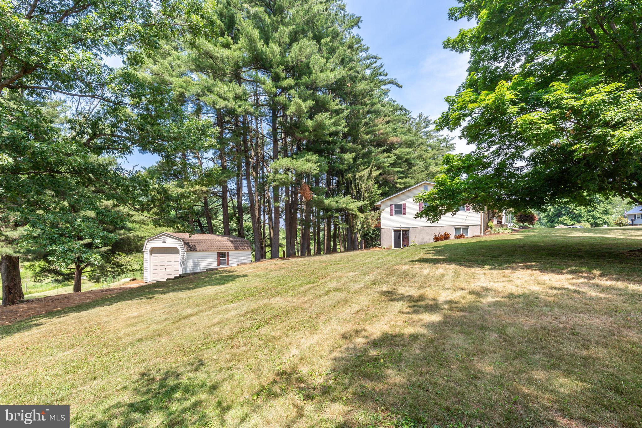 HUNT RIDGE - Residential