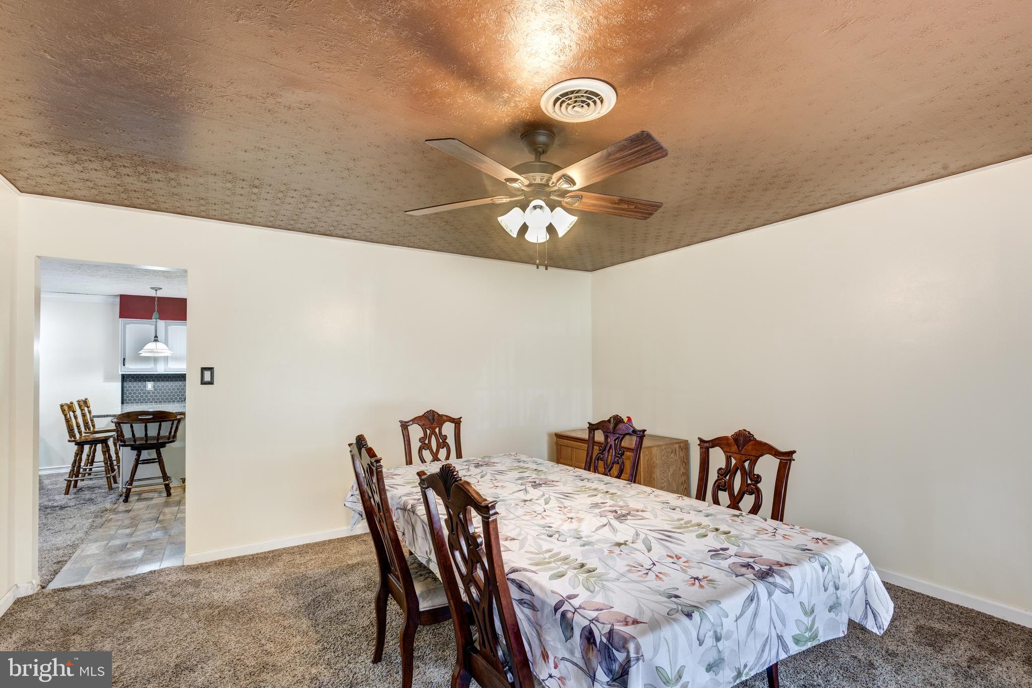 HUNT RIDGE - Residential