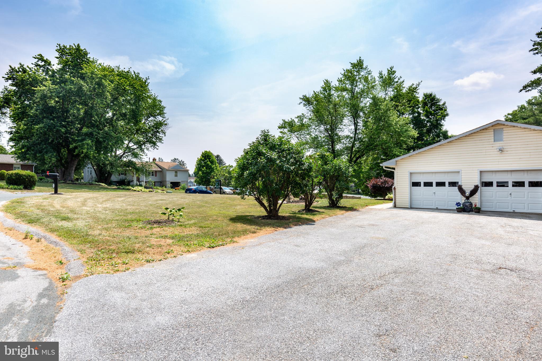 HUNT RIDGE - Residential