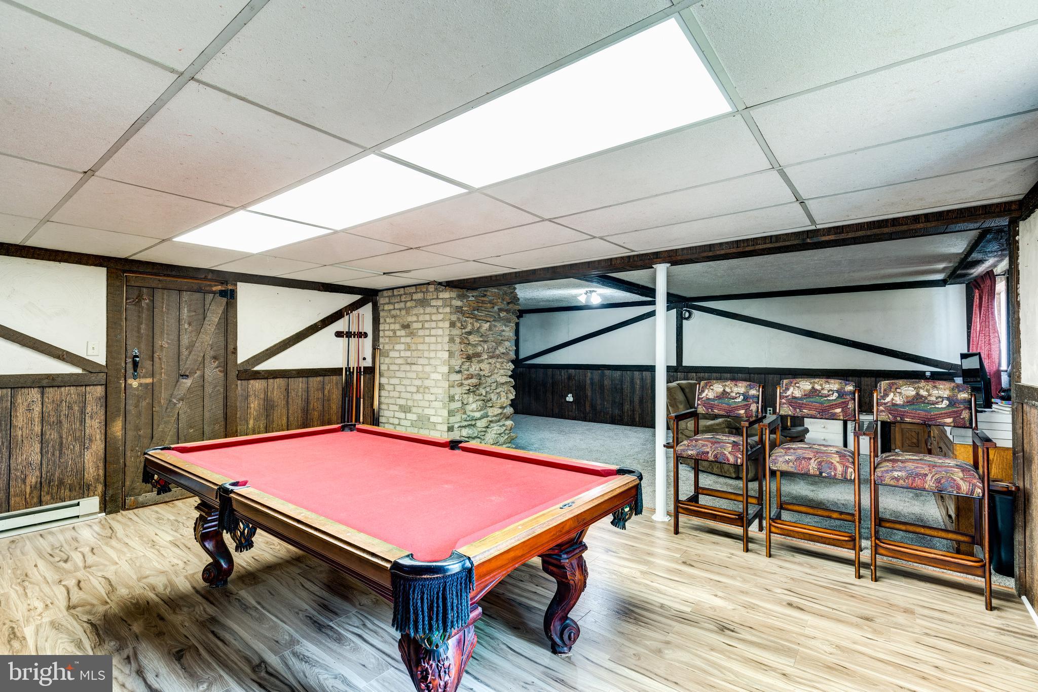 HUNT RIDGE - Residential