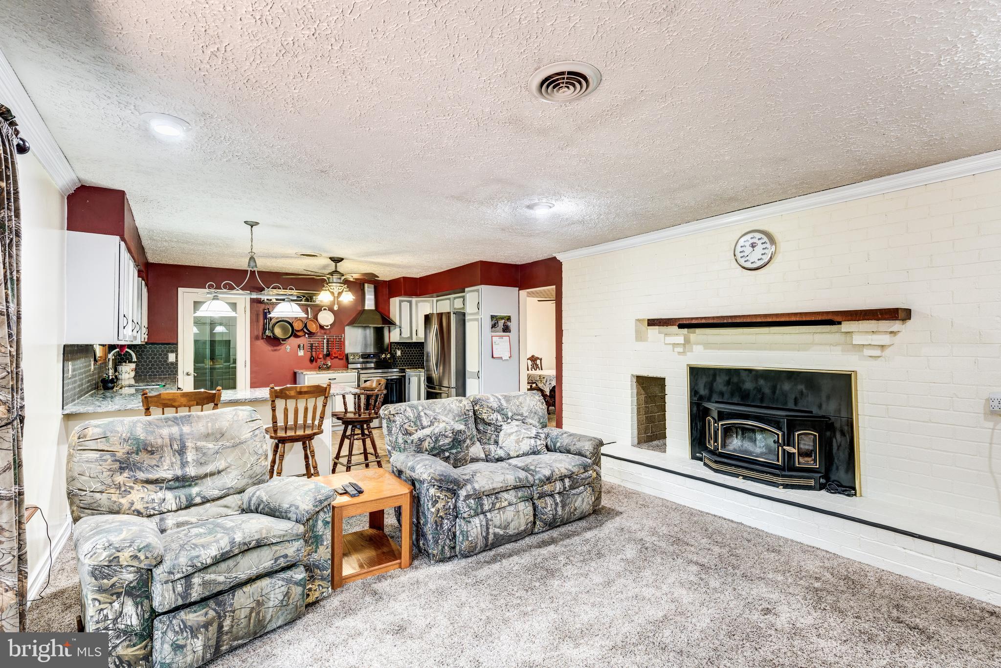 HUNT RIDGE - Residential