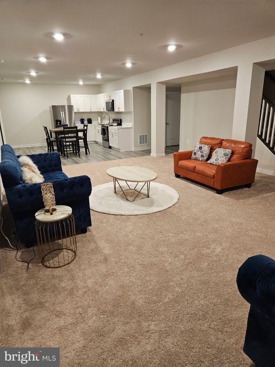 3 Furnished Rooms For Rent: Safe Glenn dale community, very clean environment, 
spacious and roomy.   Elegant,  beautiful and peaceful. Share bathroom and kitchen. All brand new! All utilities included. Welcome to heaven!!!