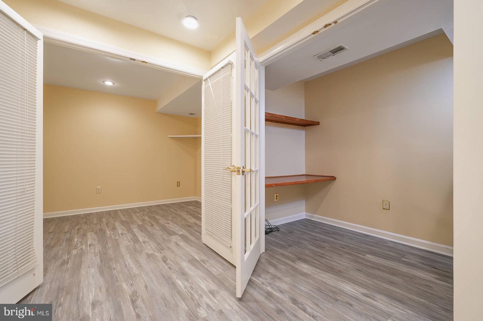 CROSS CREEK CLUB - Residential