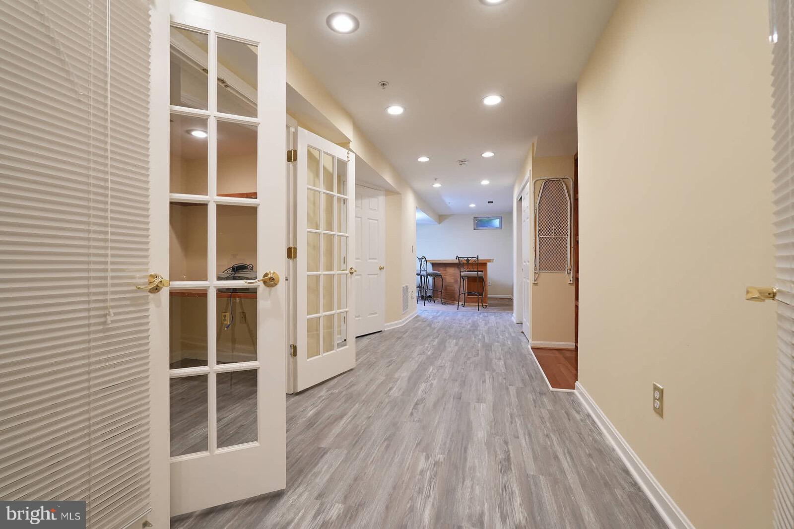 CROSS CREEK CLUB - Residential