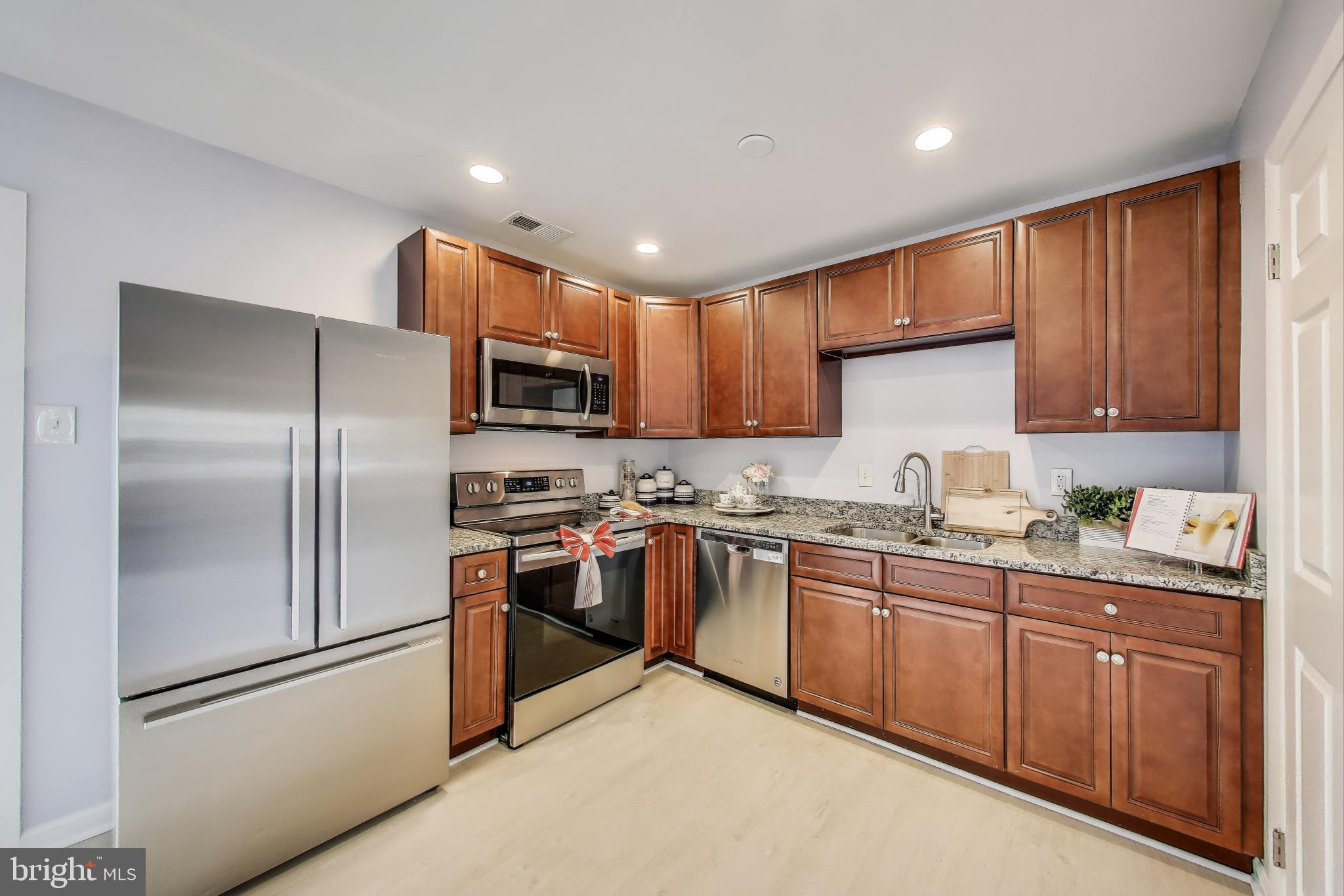 DALE CITY - Residential