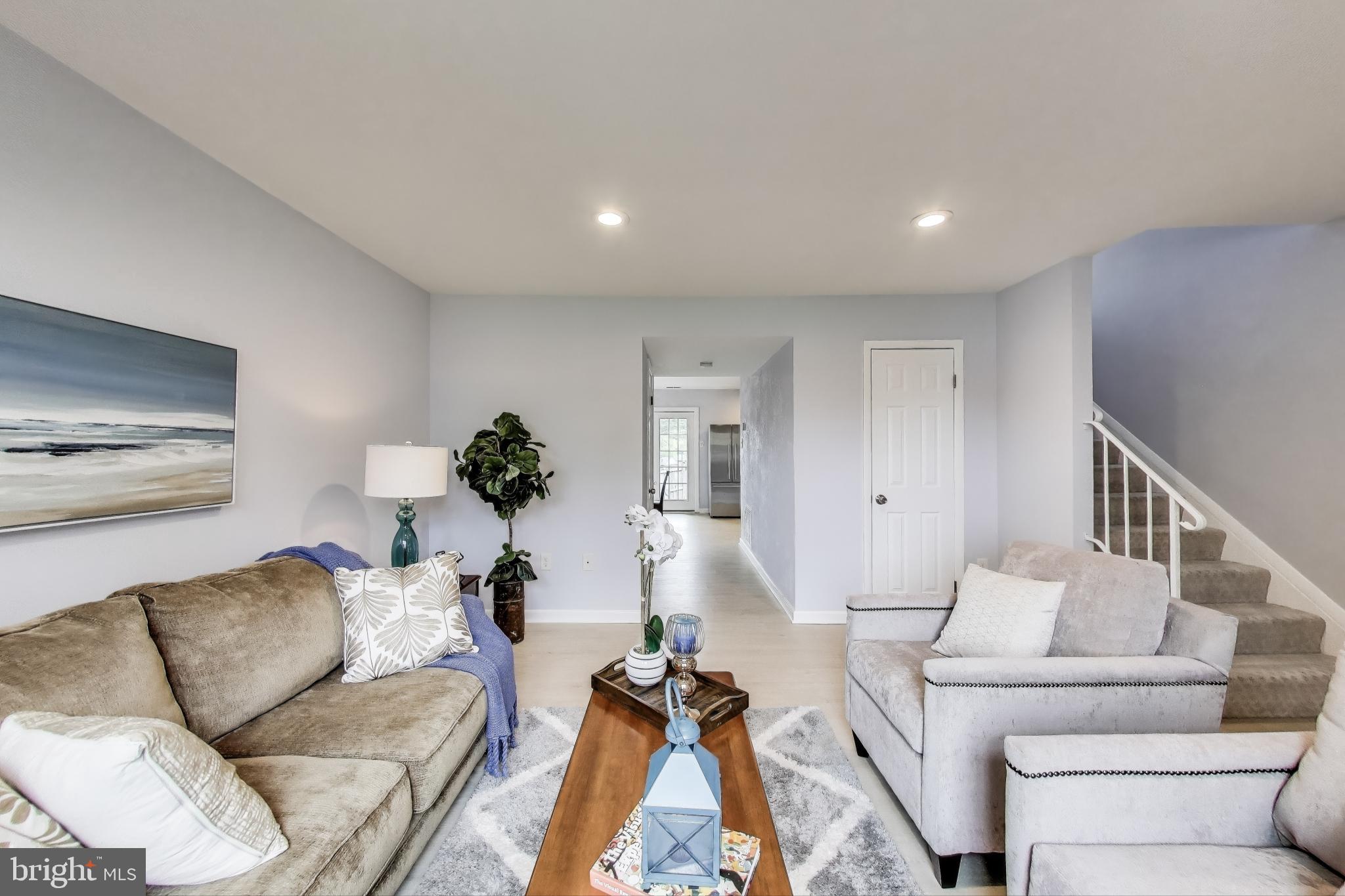 DALE CITY - Residential