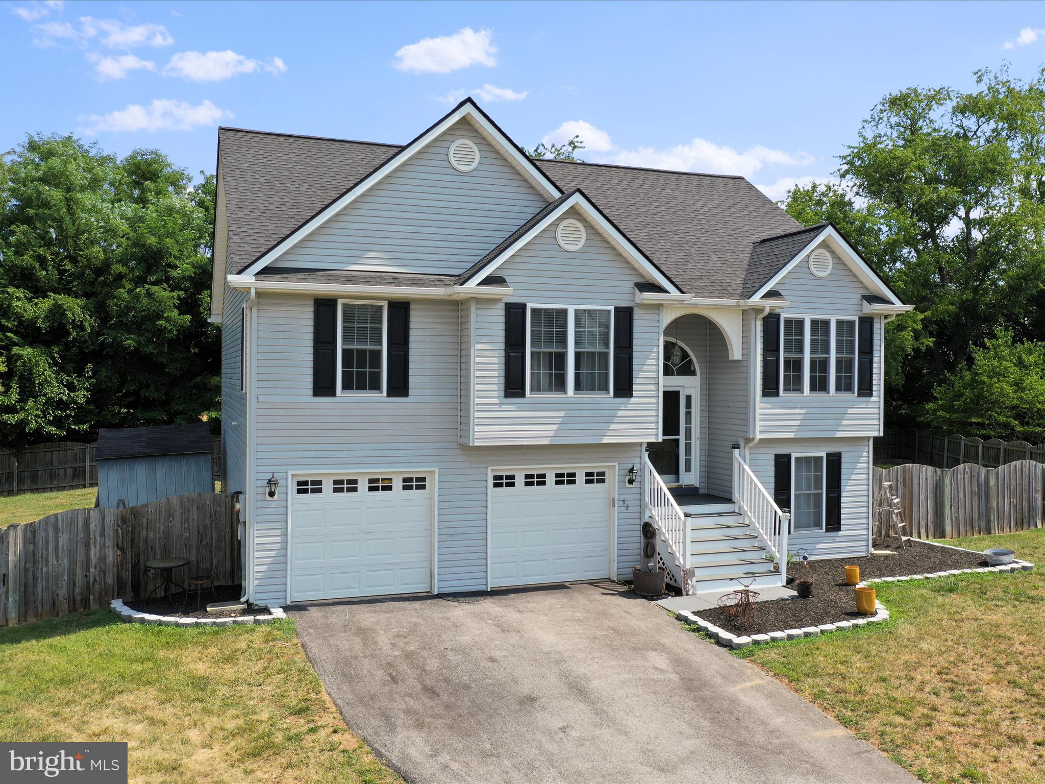 BRIAR RUN - Residential