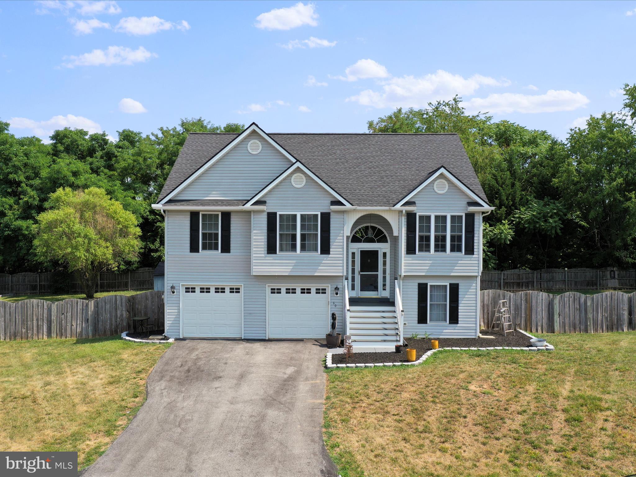 BRIAR RUN - Residential