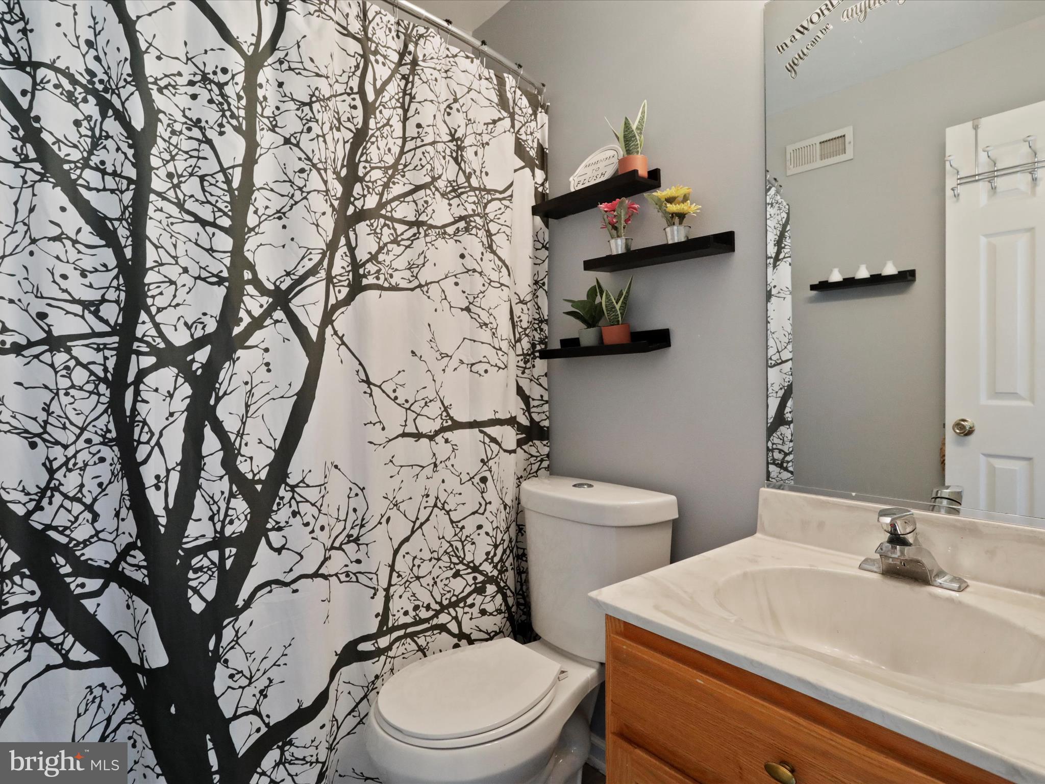 BRIAR RUN - Residential