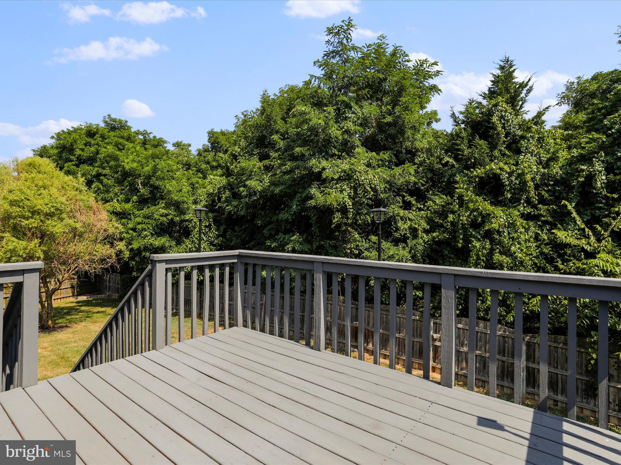 BRIAR RUN - Residential