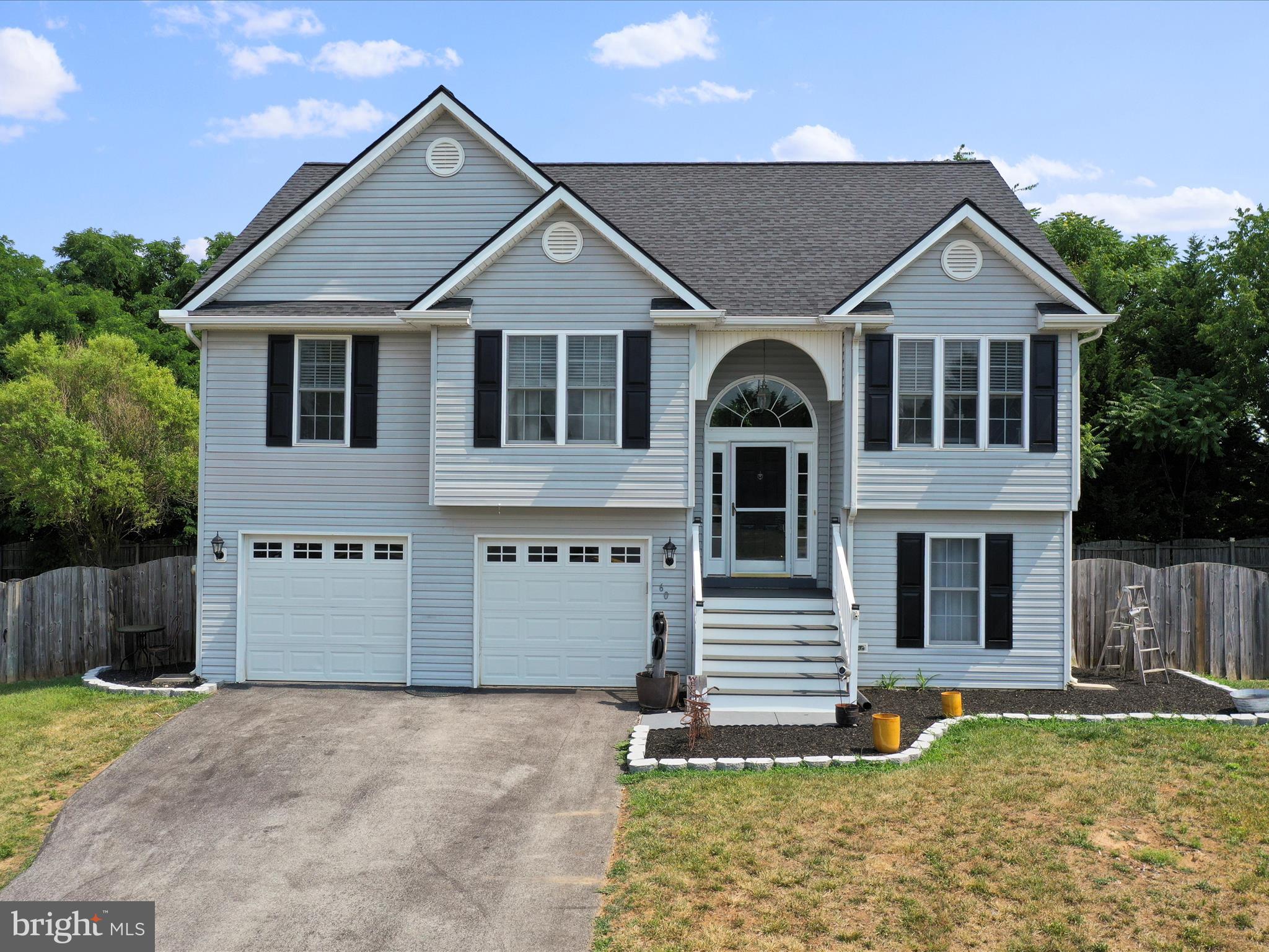 BRIAR RUN - Residential