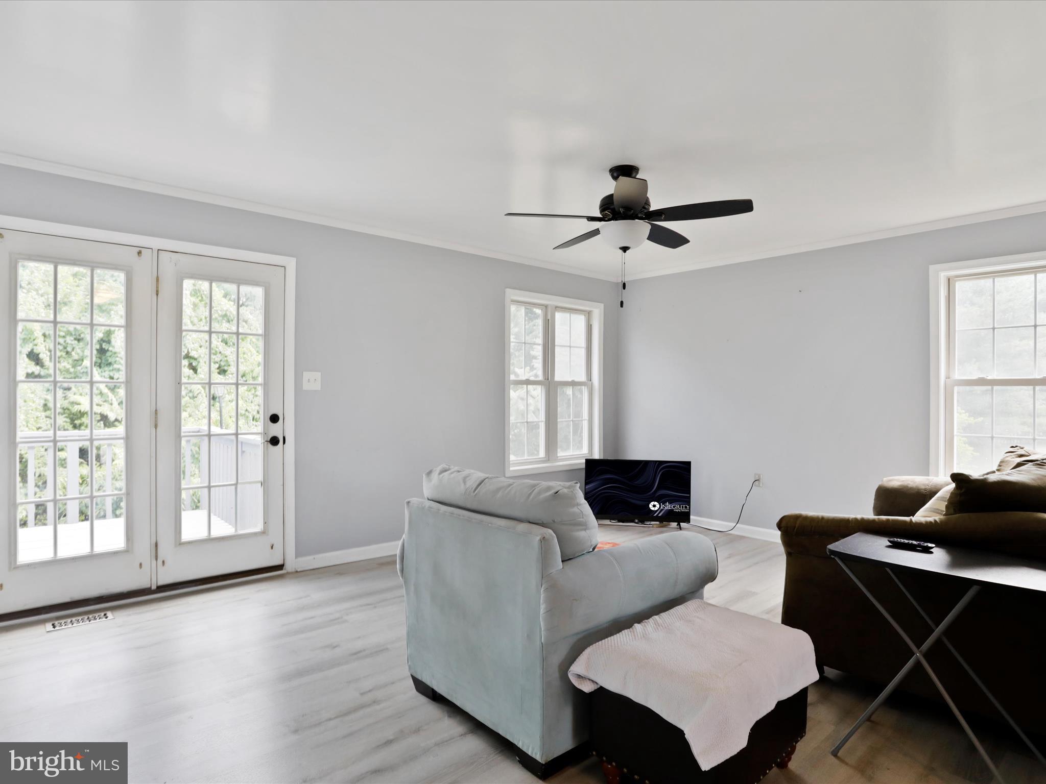 BRIAR RUN - Residential