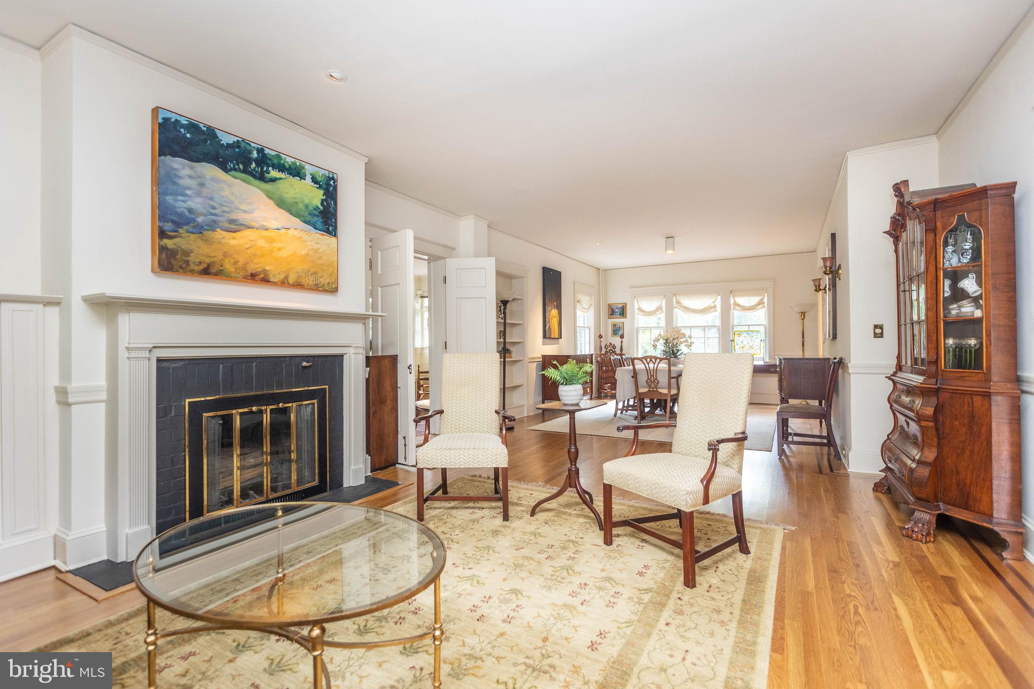 ROLAND PARK - Residential