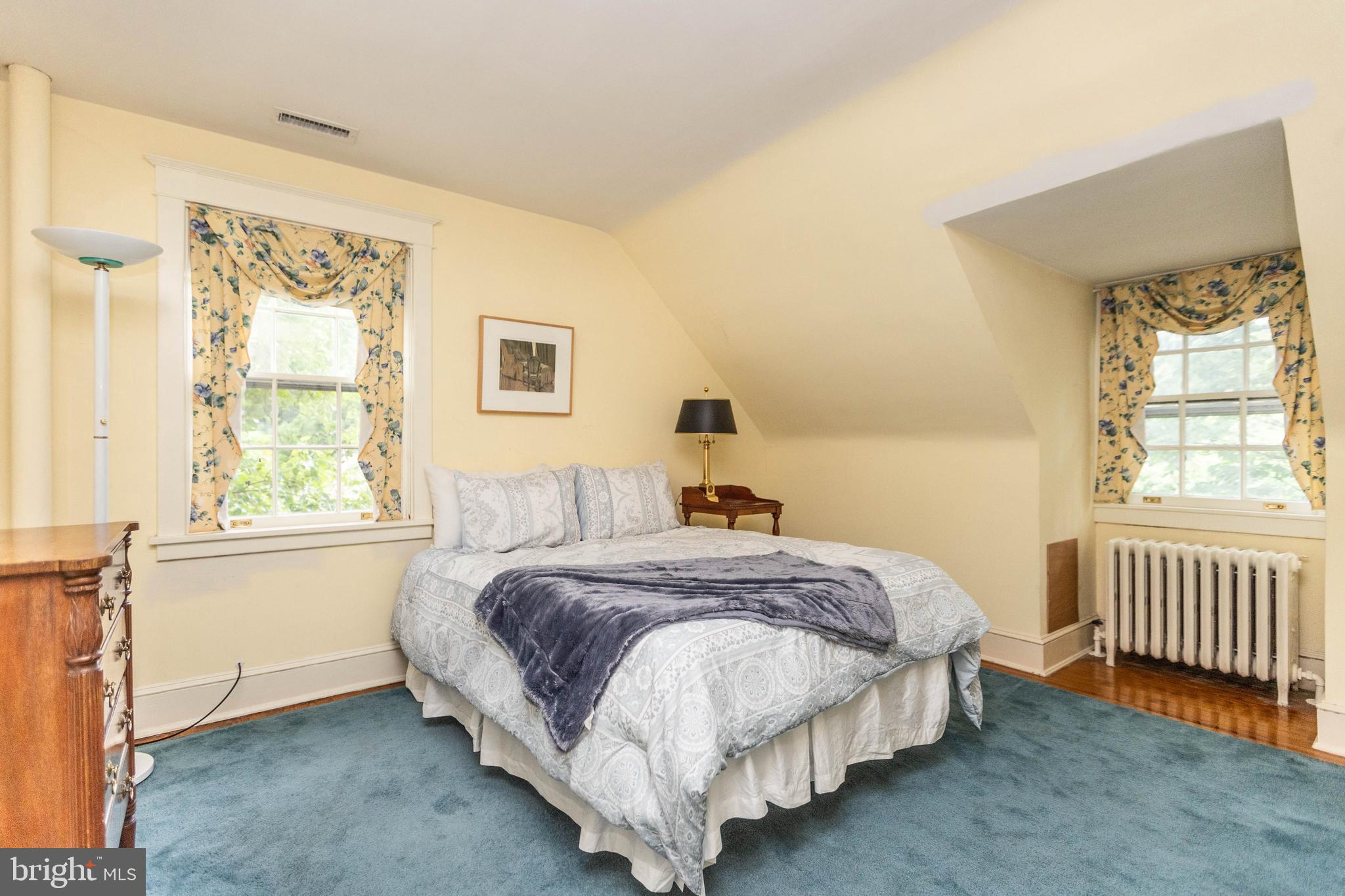 ROLAND PARK - Residential