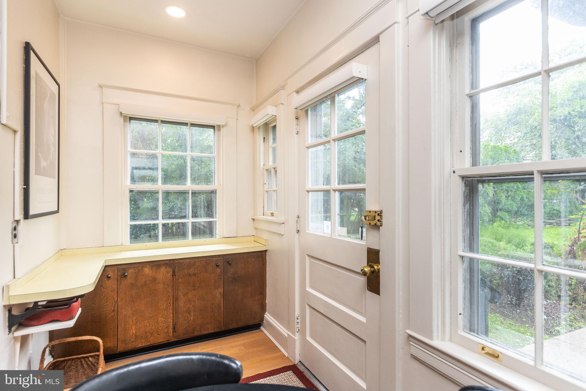 ROLAND PARK - Residential