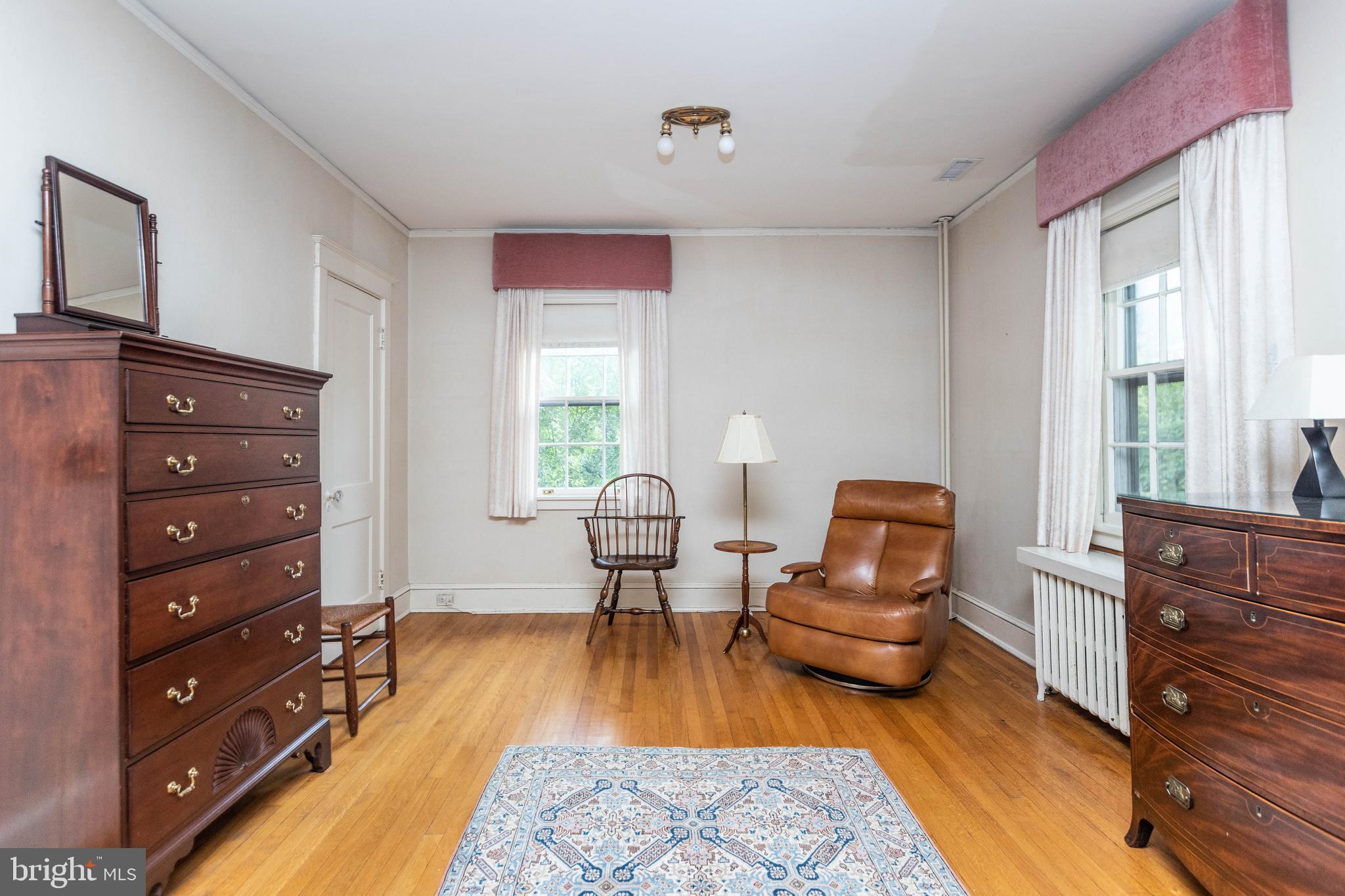 ROLAND PARK - Residential