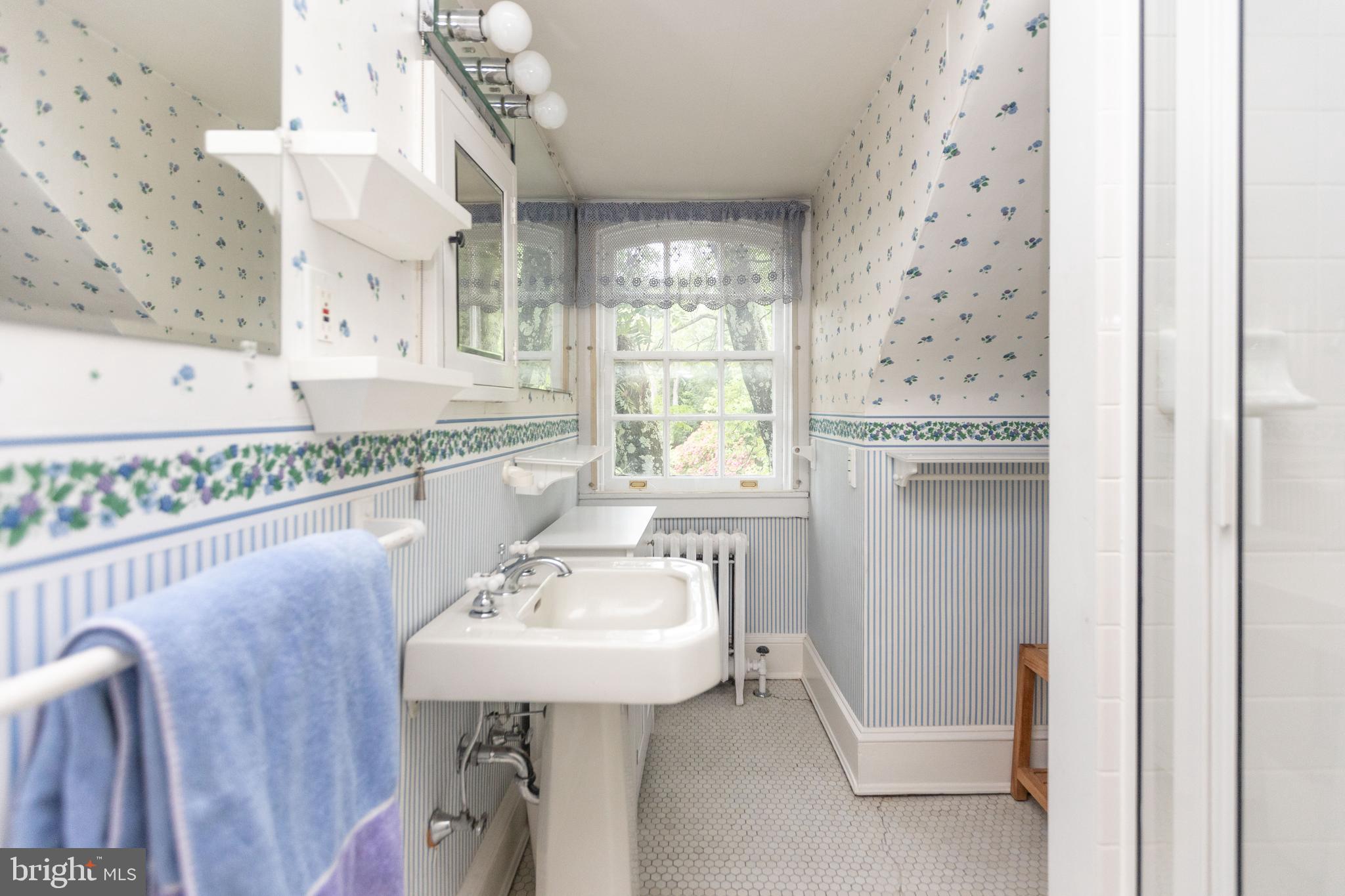 ROLAND PARK - Residential