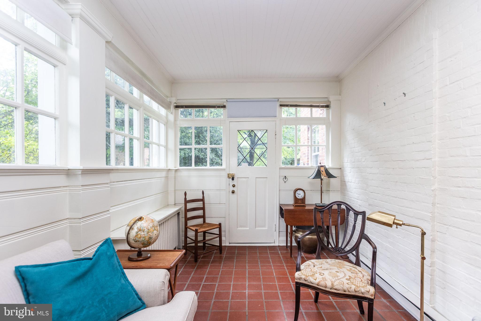 ROLAND PARK - Residential