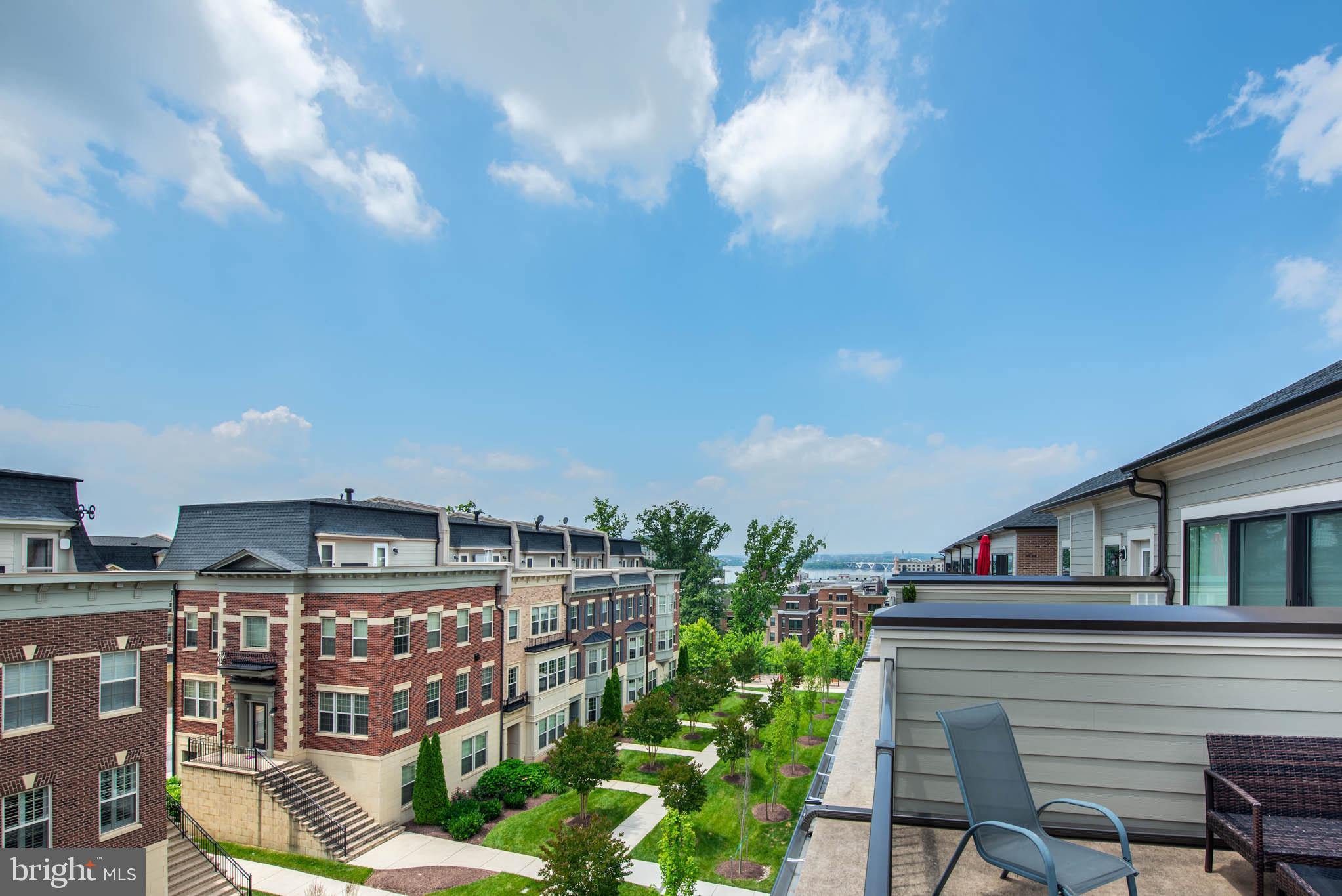 POTOMAC OVERLOOK AT NATIONAL HARBOR - Residential