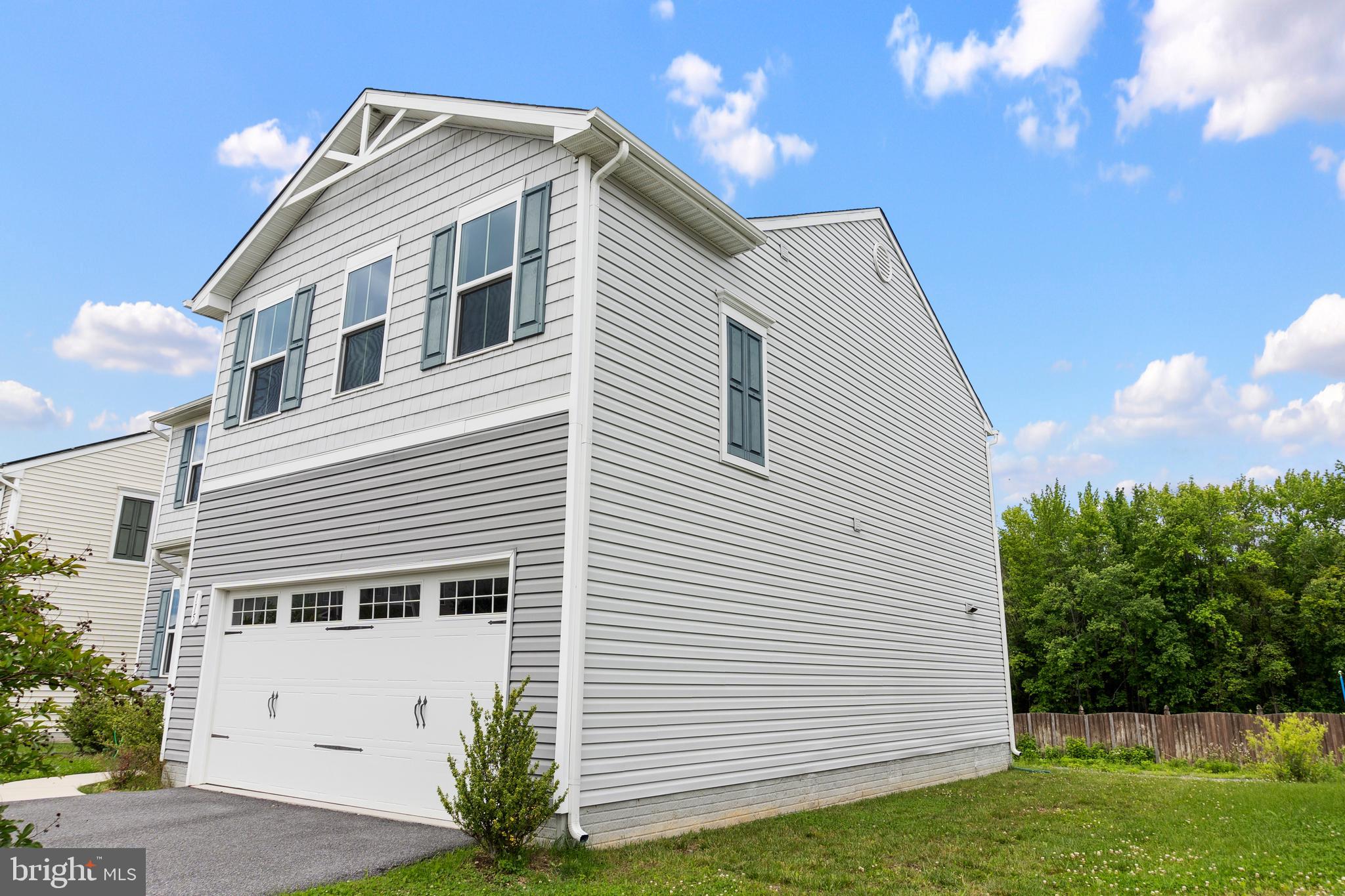 CAMPBELL CROSSING - Residential