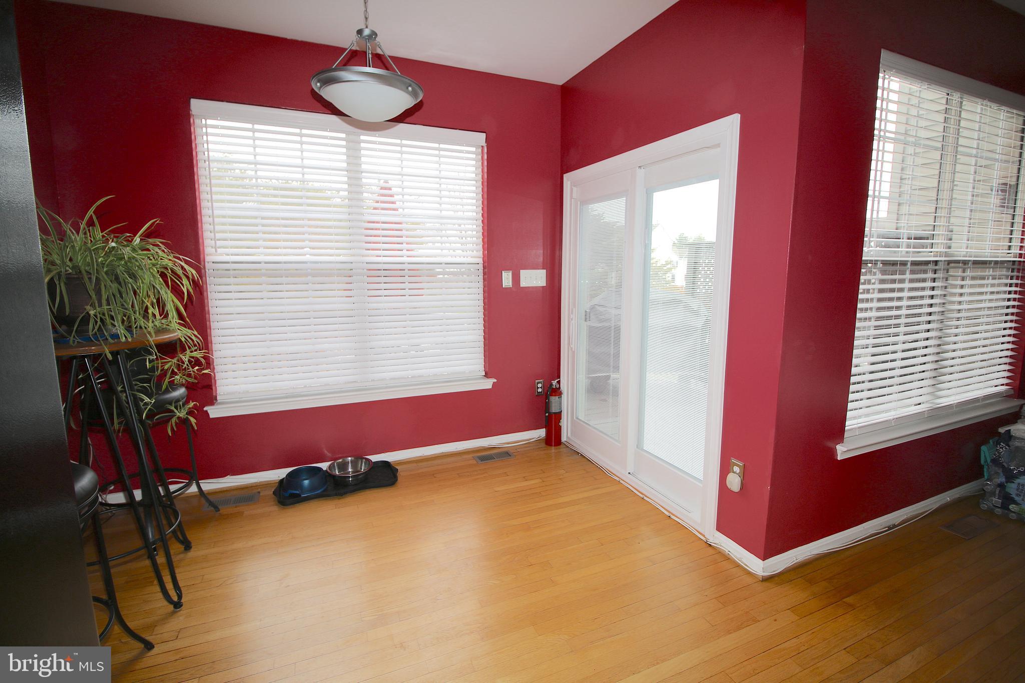 WAYSIDE VILLAGE - Residential Lease