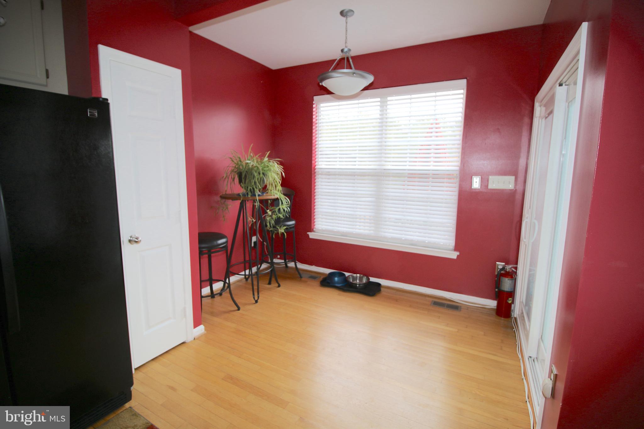 WAYSIDE VILLAGE - Residential Lease