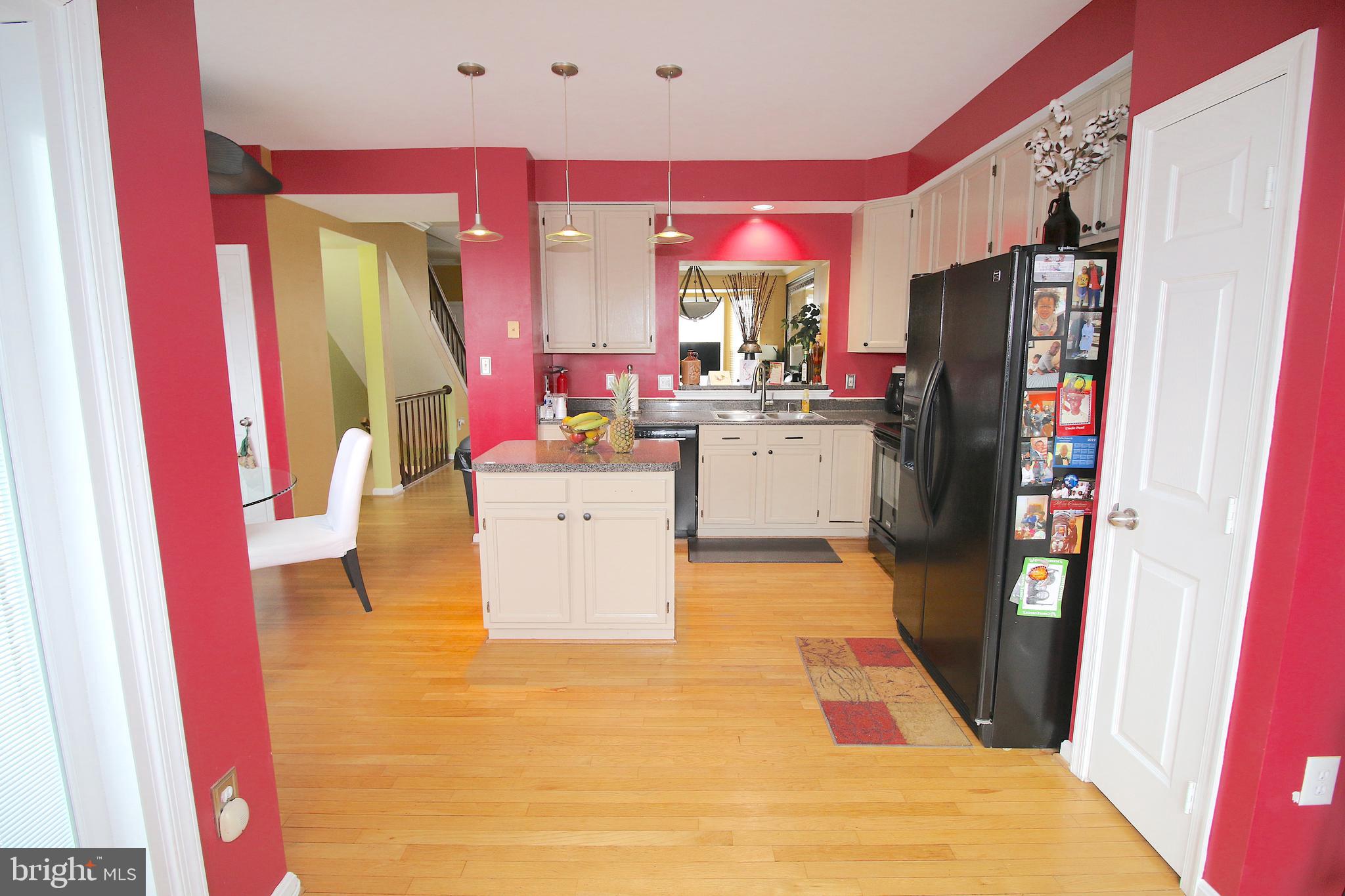 WAYSIDE VILLAGE - Residential Lease