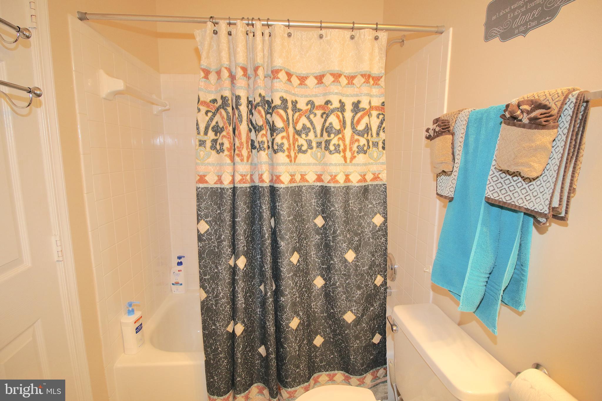 WAYSIDE VILLAGE - Residential Lease