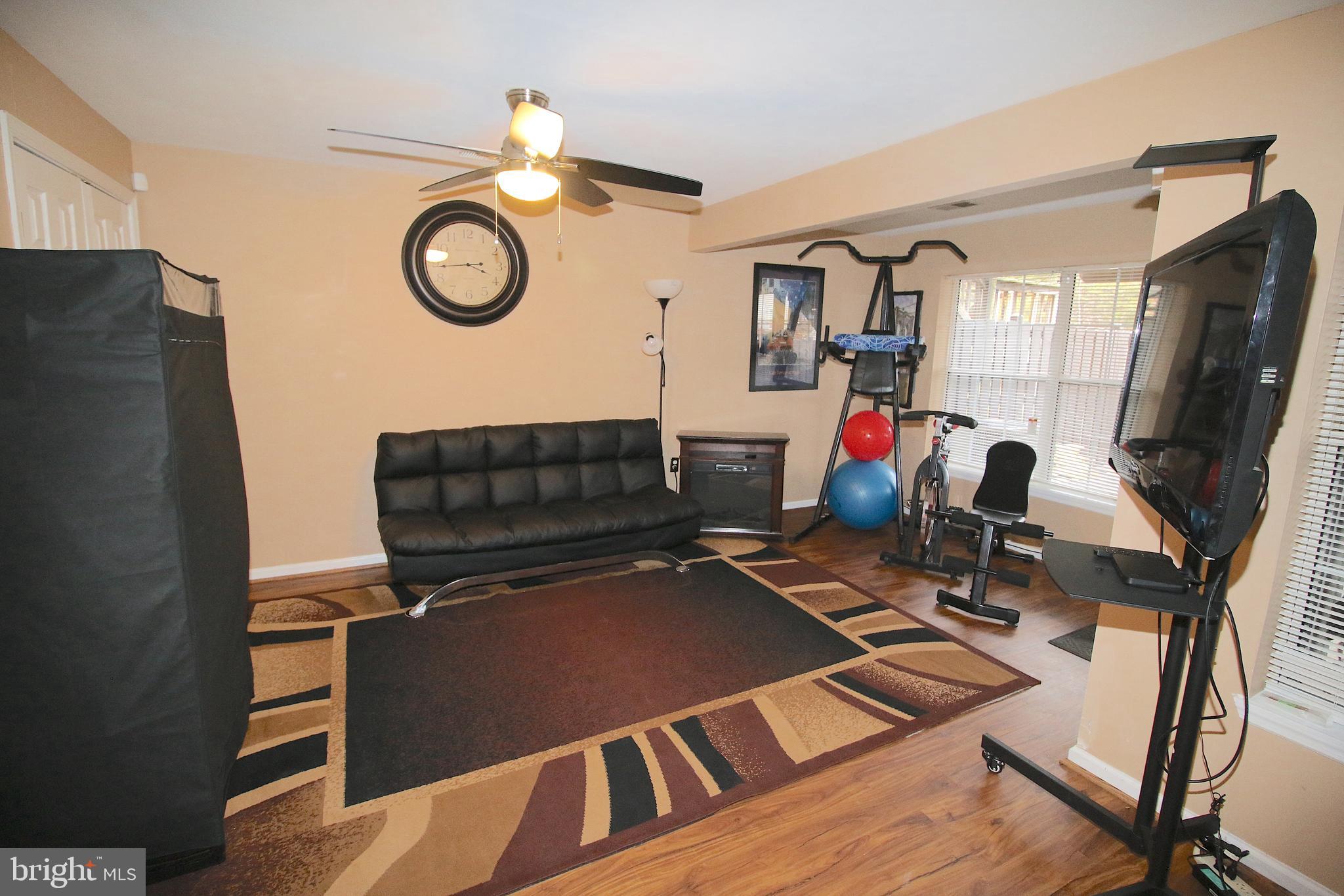 WAYSIDE VILLAGE - Residential Lease