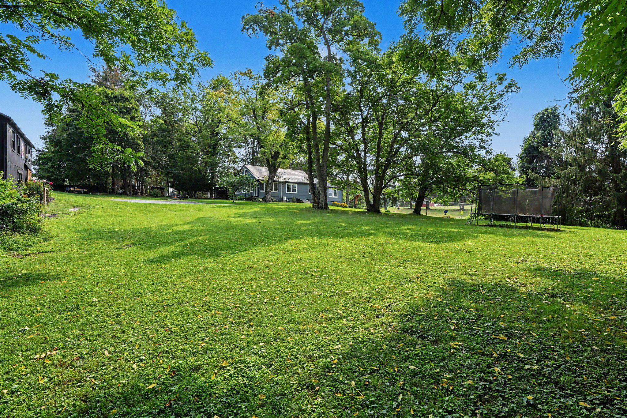 1225 VALLEY ROAD