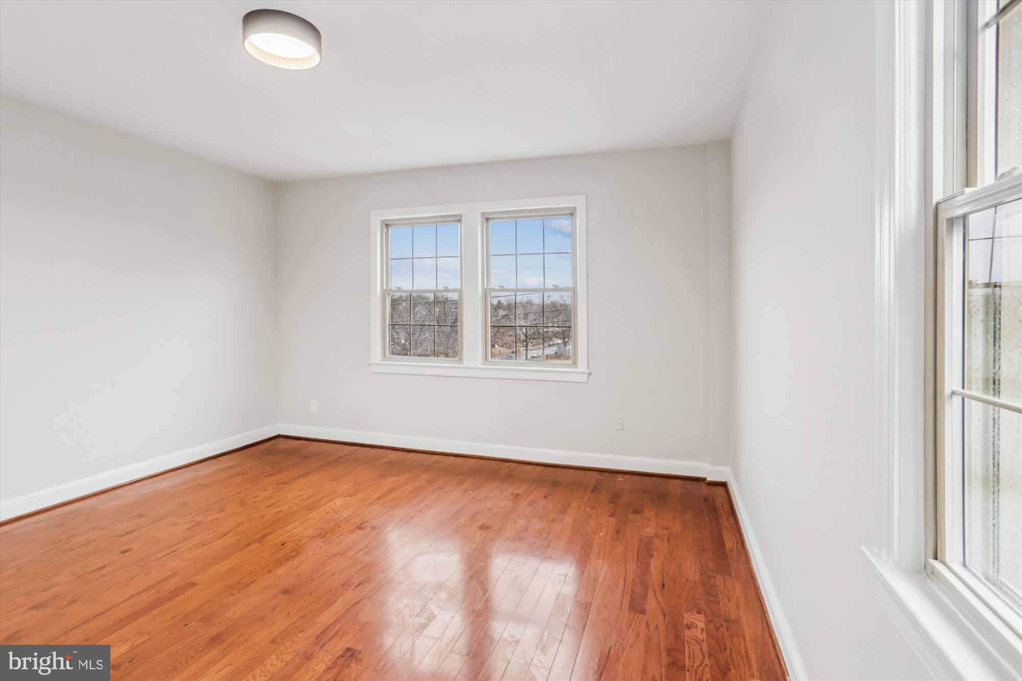 305 WHITTIER STREET NW 301