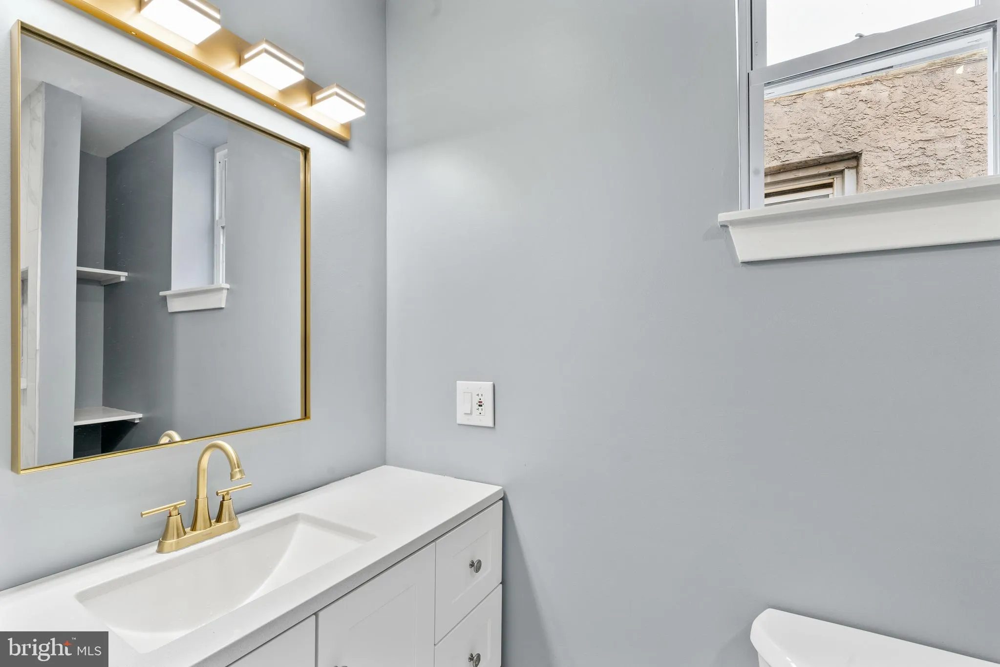 Philadelphia, Pennsylvania 19143, United States, 3 Bedrooms Bedrooms, ,2 BathroomsBathrooms,Residential,Contingent,102317