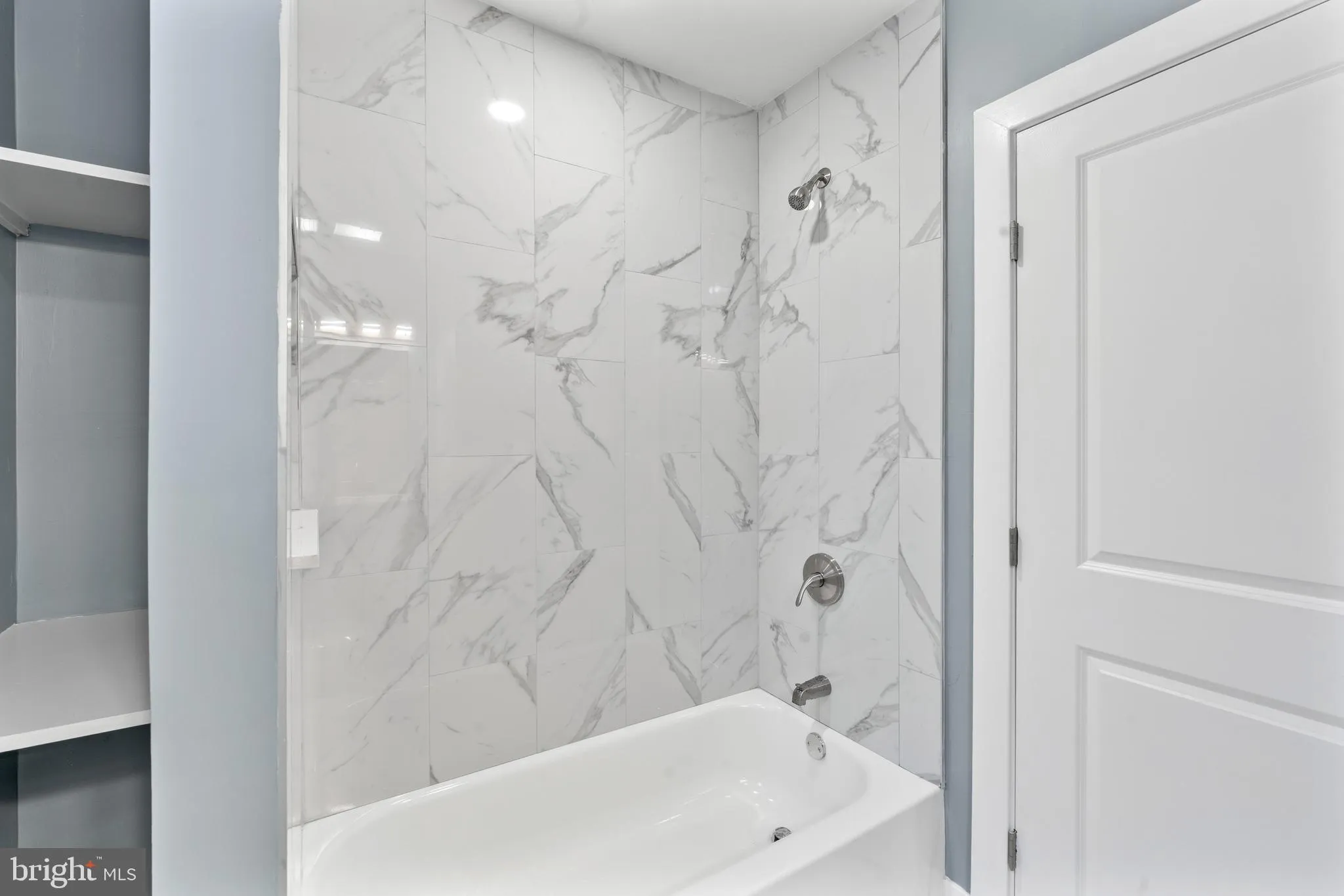 Philadelphia, Pennsylvania 19143, United States, 3 Bedrooms Bedrooms, ,2 BathroomsBathrooms,Residential,Contingent,102317