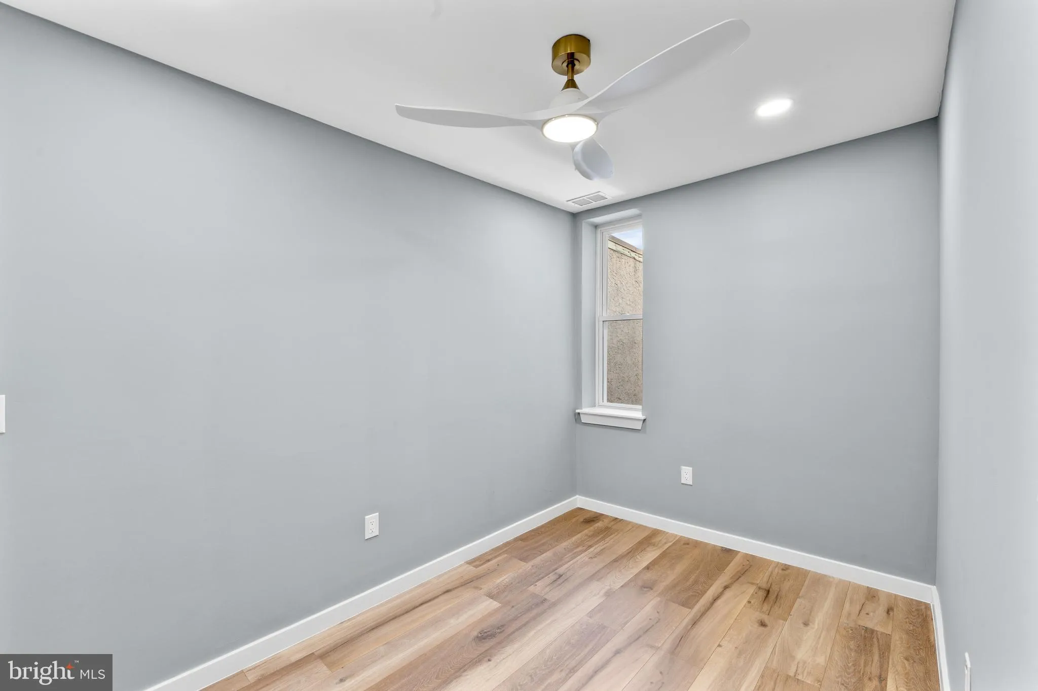 Philadelphia, Pennsylvania 19143, United States, 3 Bedrooms Bedrooms, ,2 BathroomsBathrooms,Residential,Contingent,102317