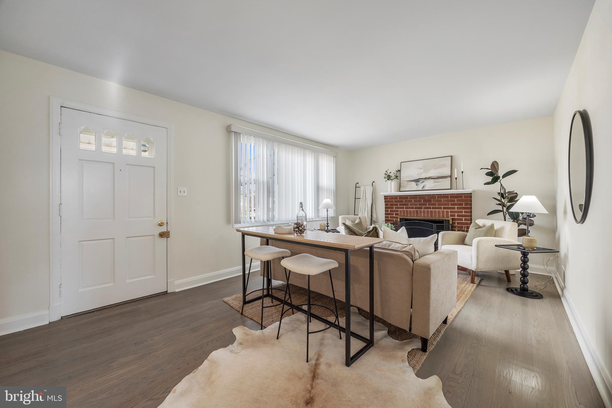 ROLAND TERRACE - Residential