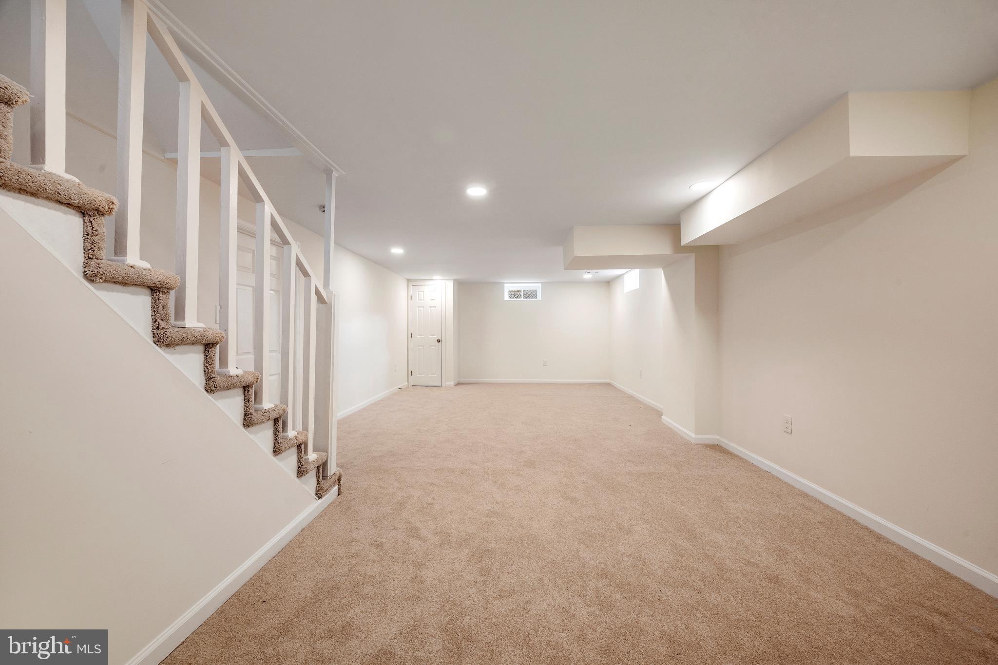 ROLAND TERRACE - Residential