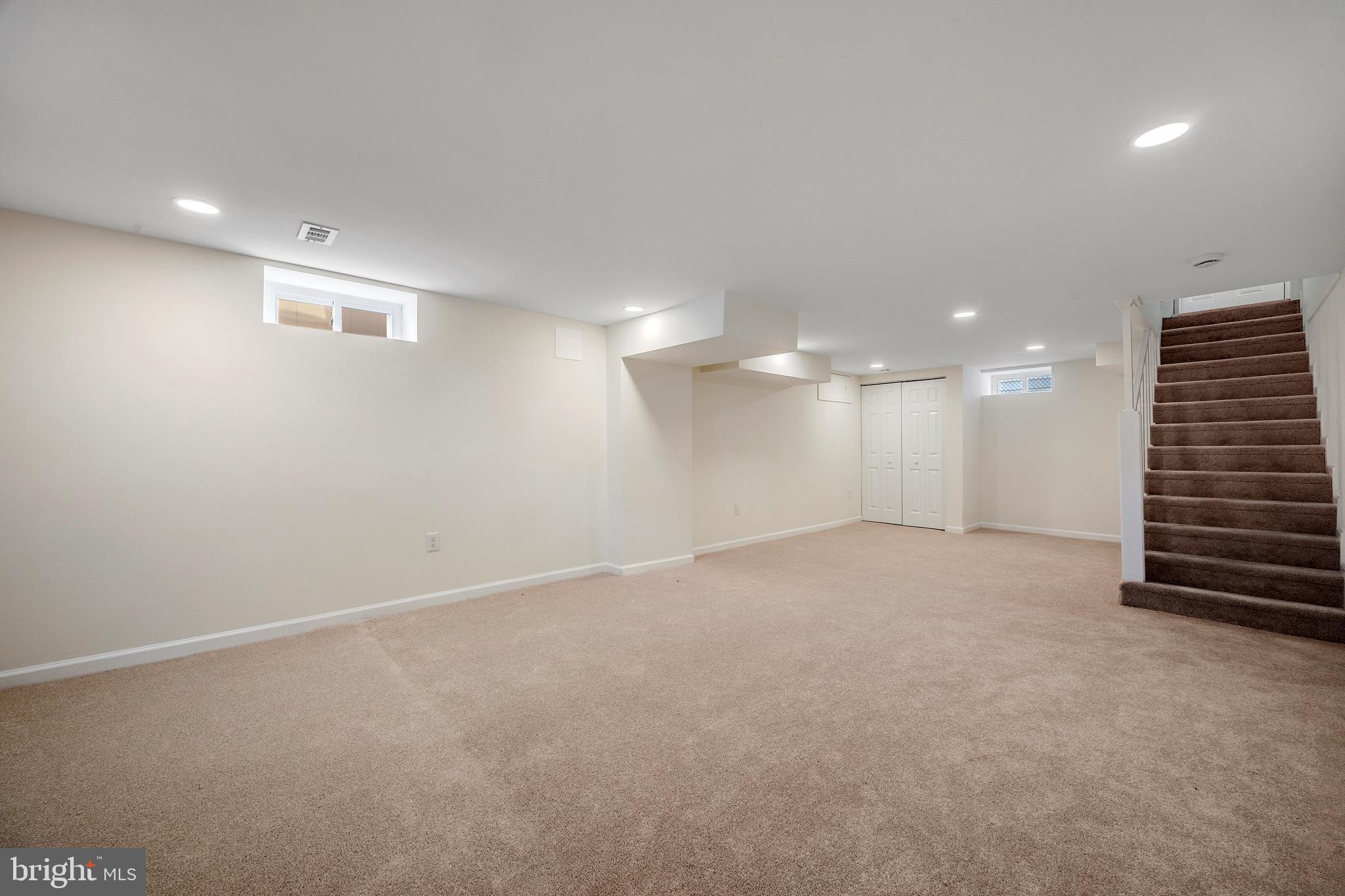 ROLAND TERRACE - Residential