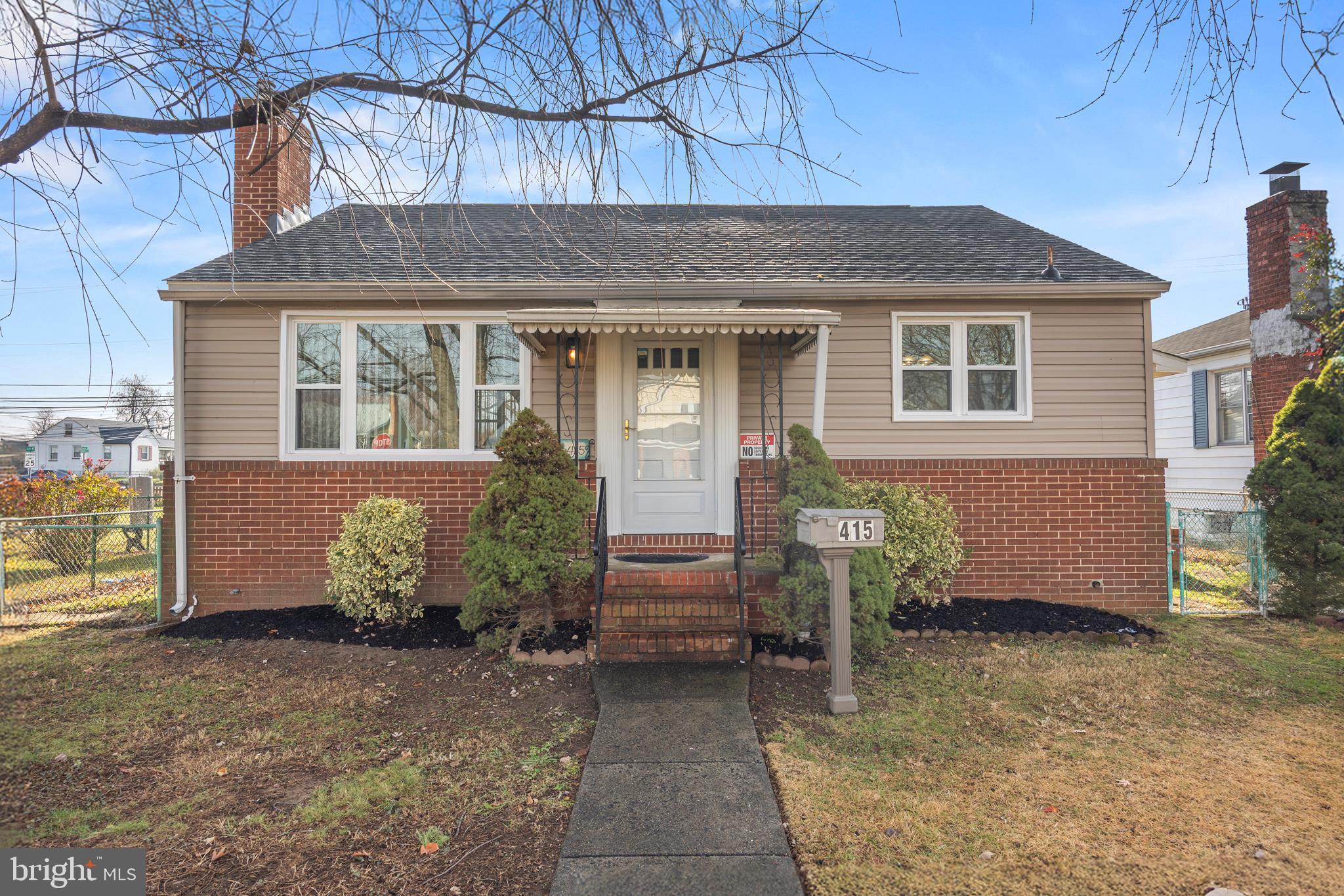 ROLAND TERRACE - Residential