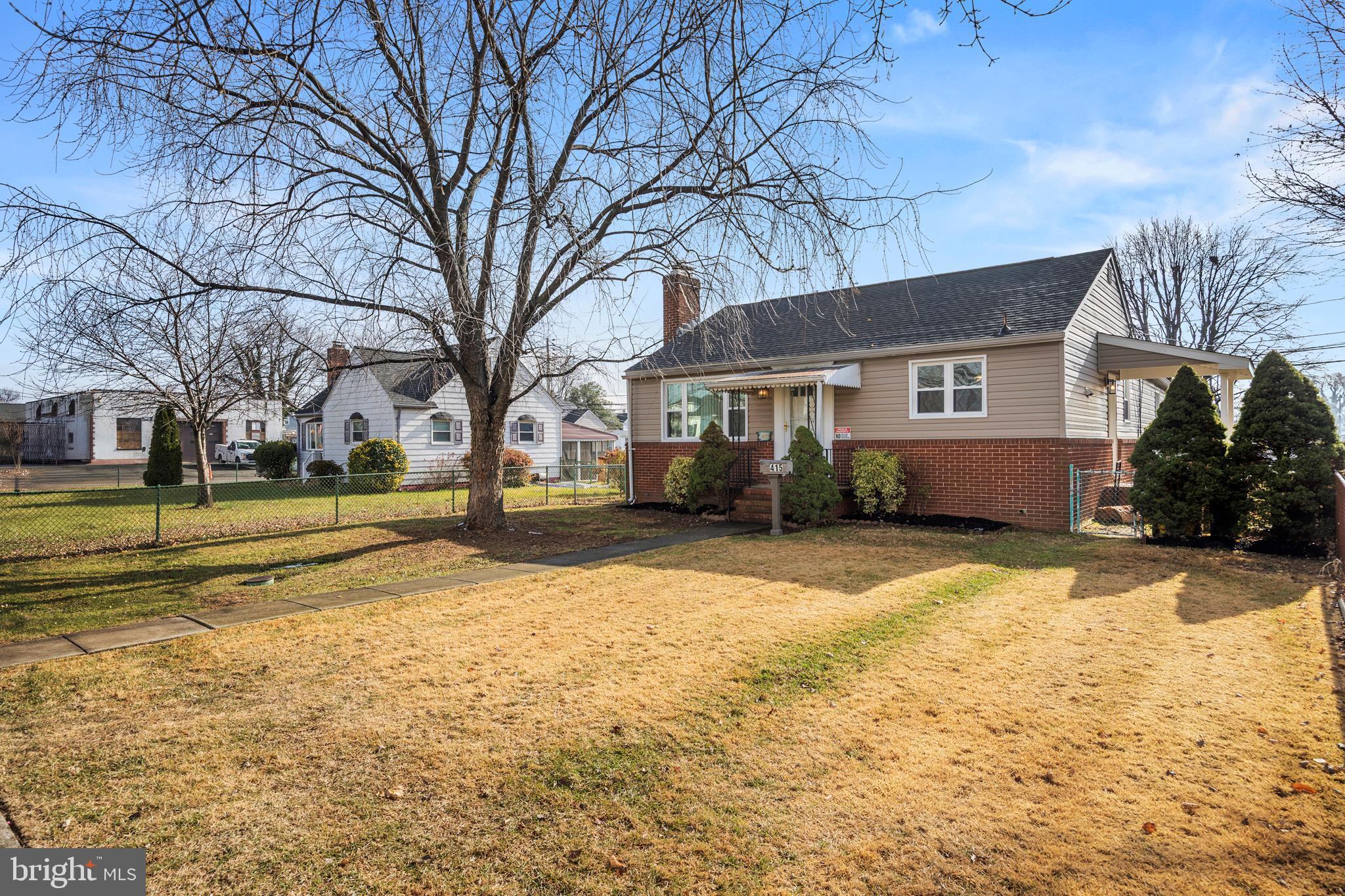 ROLAND TERRACE - Residential