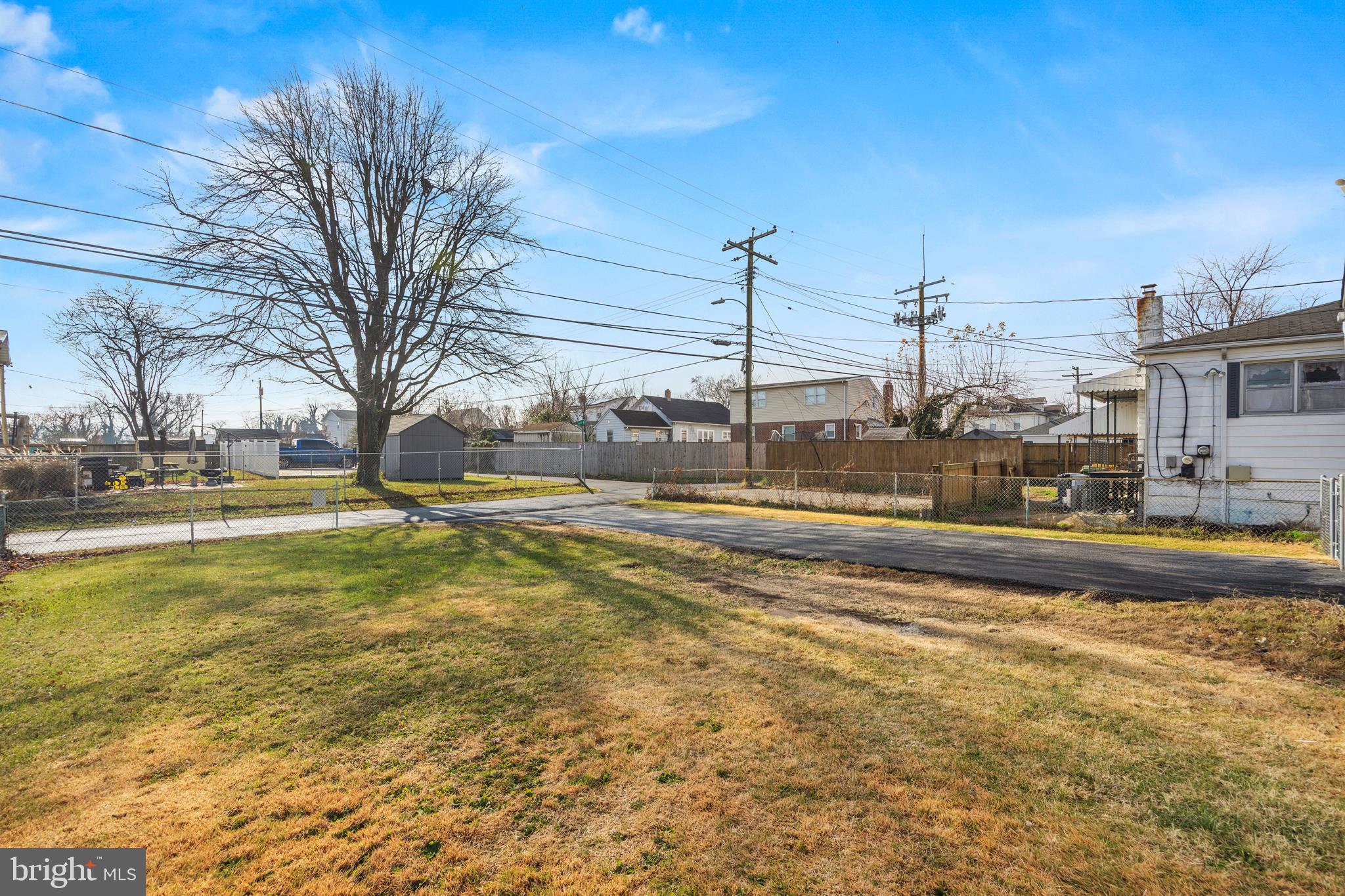 ROLAND TERRACE - Residential