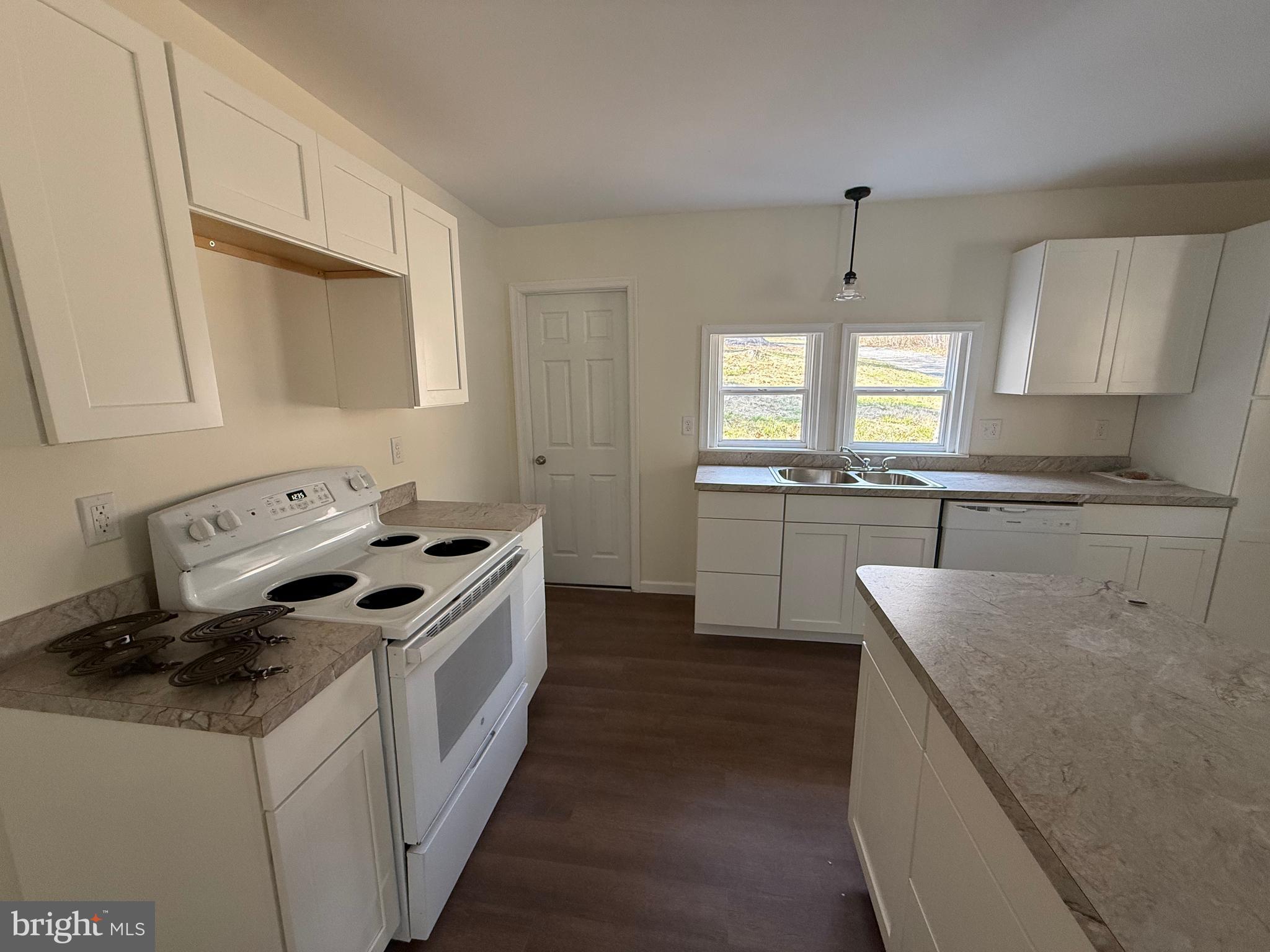 BOWMANS - Residential