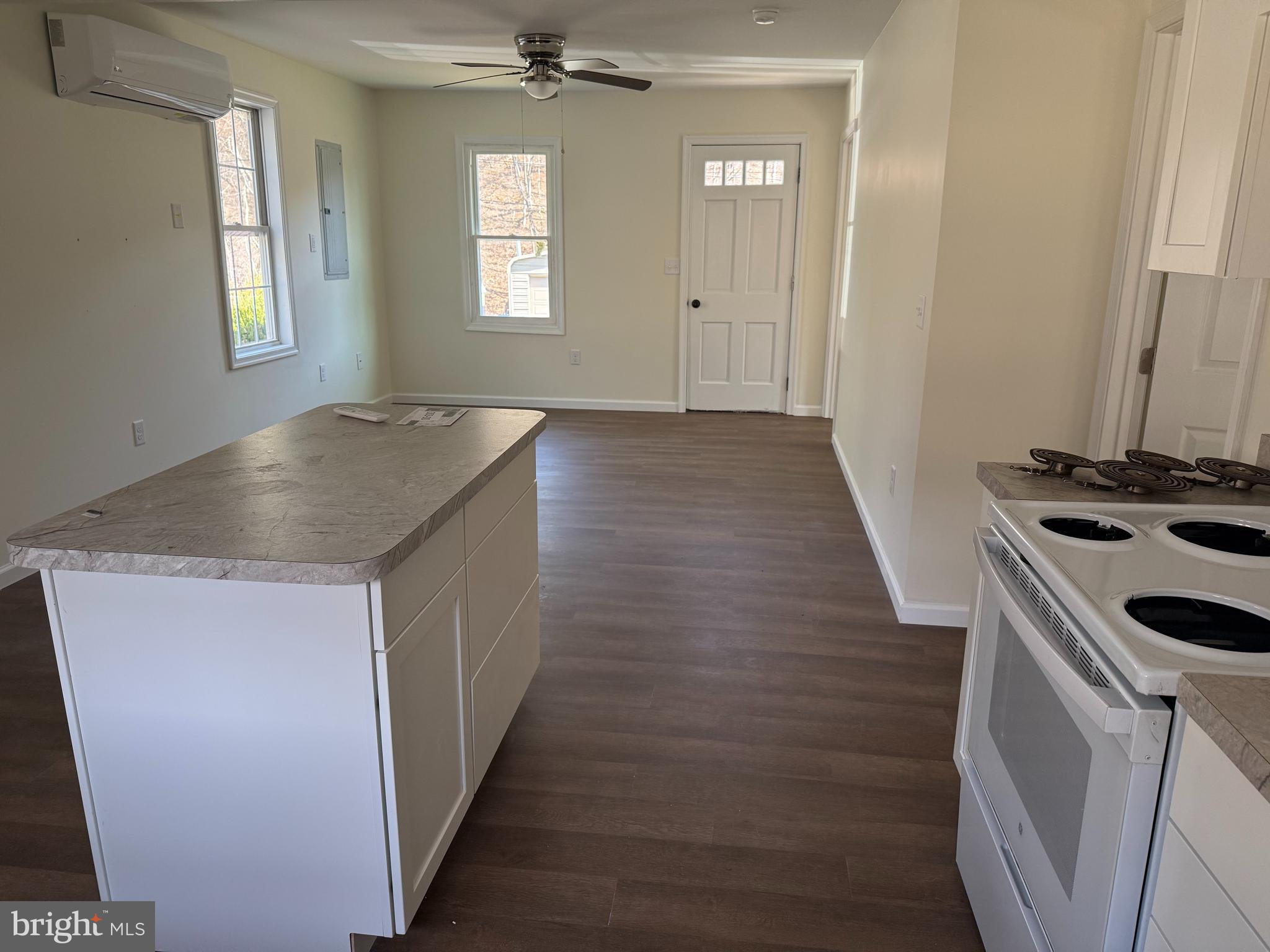 BOWMANS - Residential