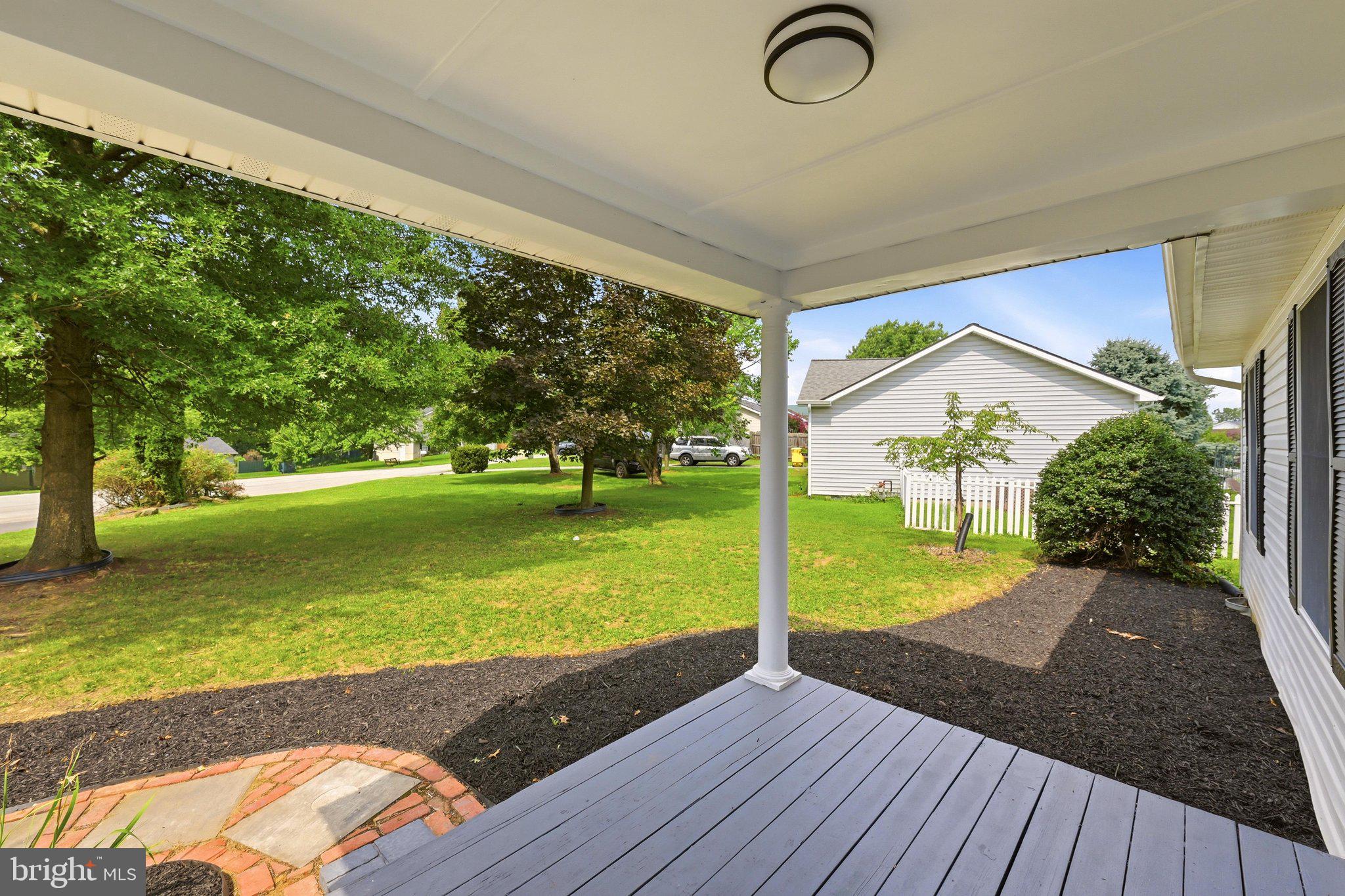 65 LIVE OAK COURT