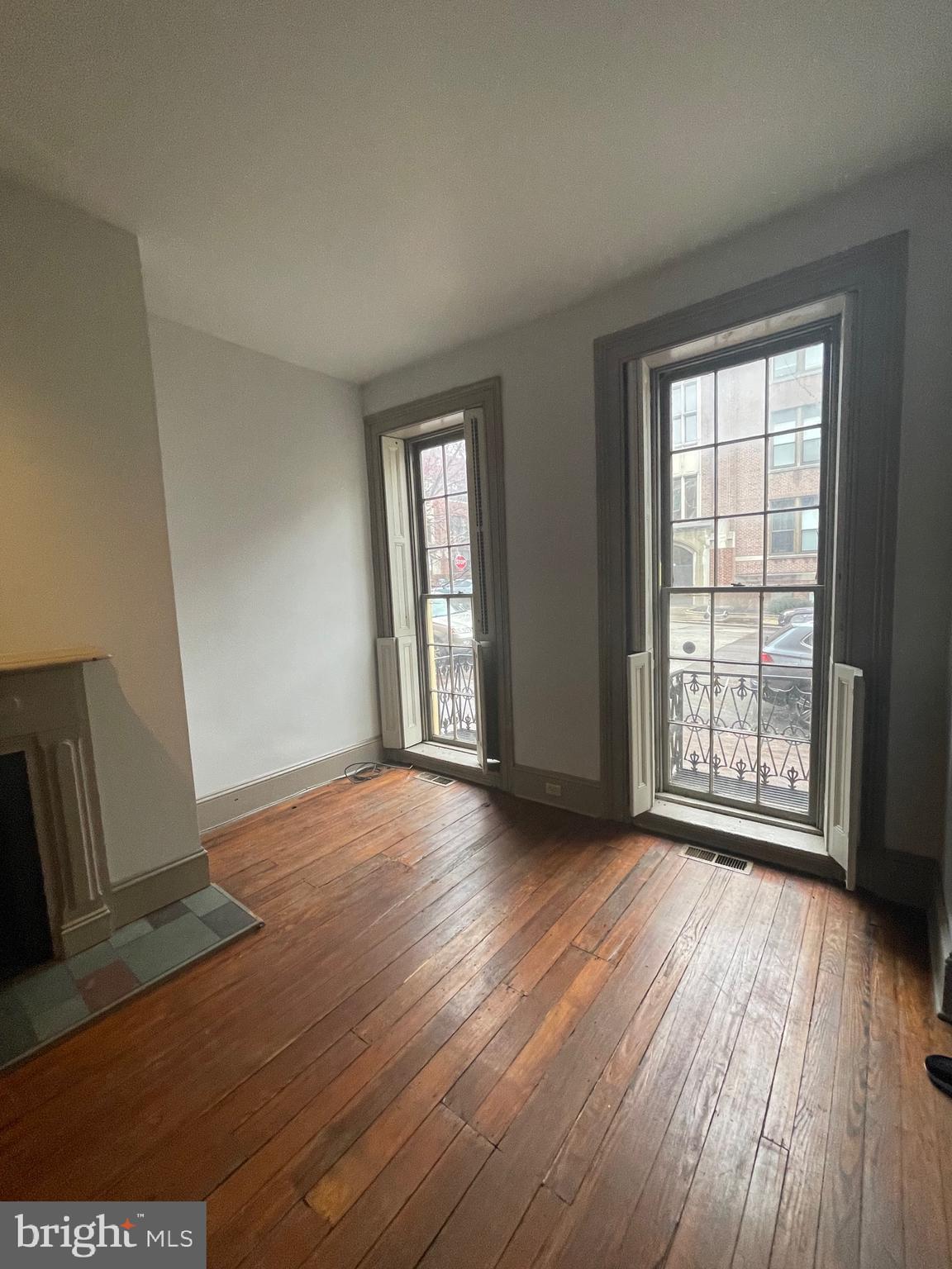 FEDERAL HILL HISTORIC DISTRICT - Residential Lease