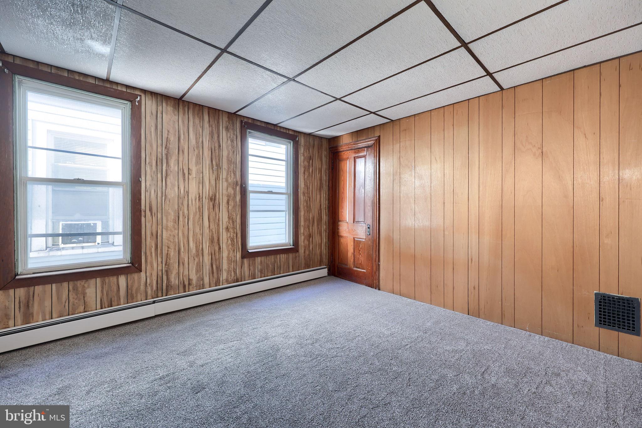 2 WARD - Residential