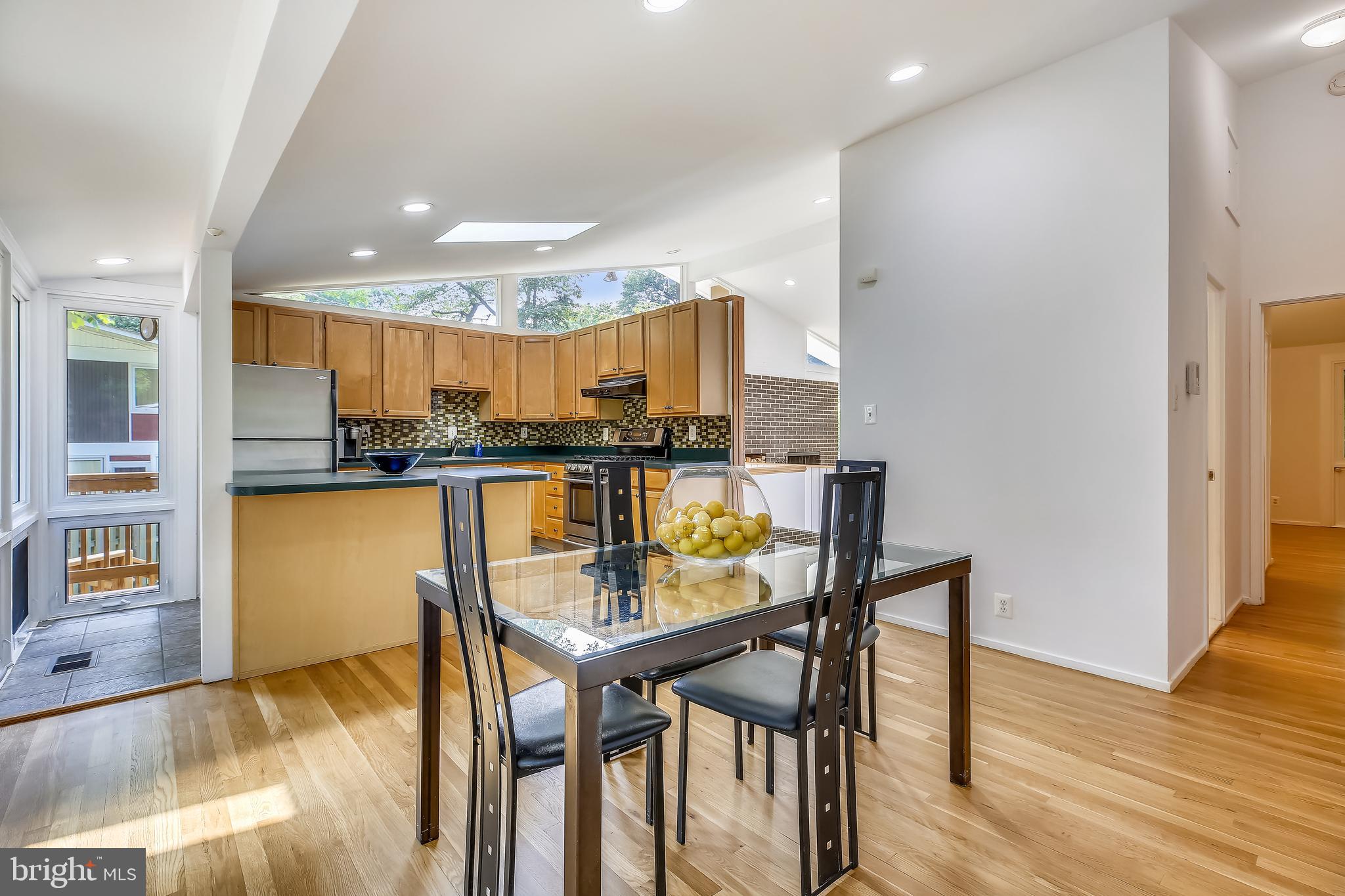 ROCK CREEK PALISADES - Residential