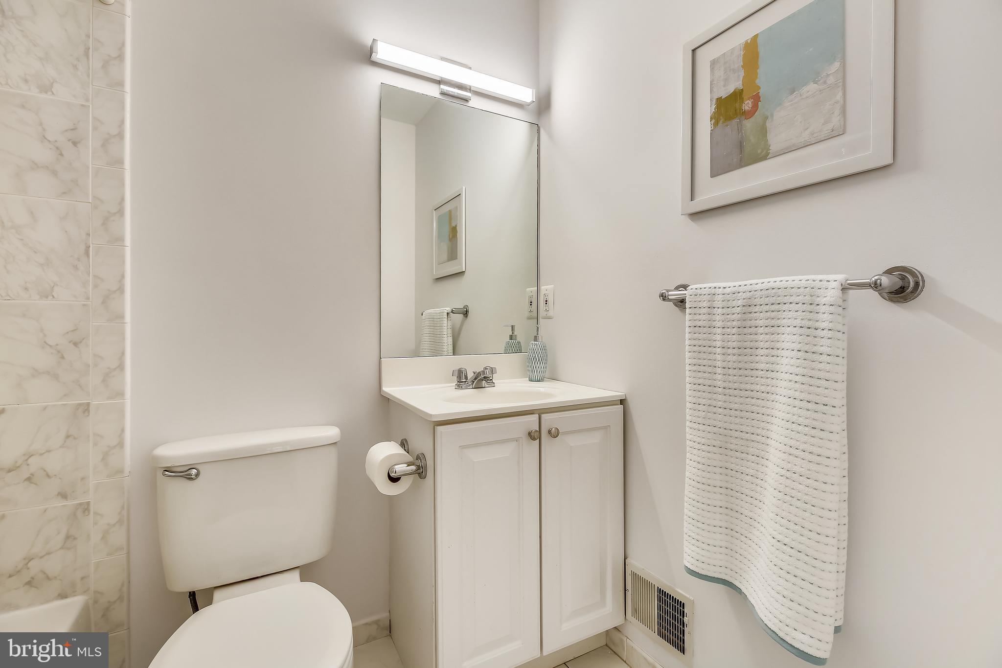 ROCK CREEK PALISADES - Residential