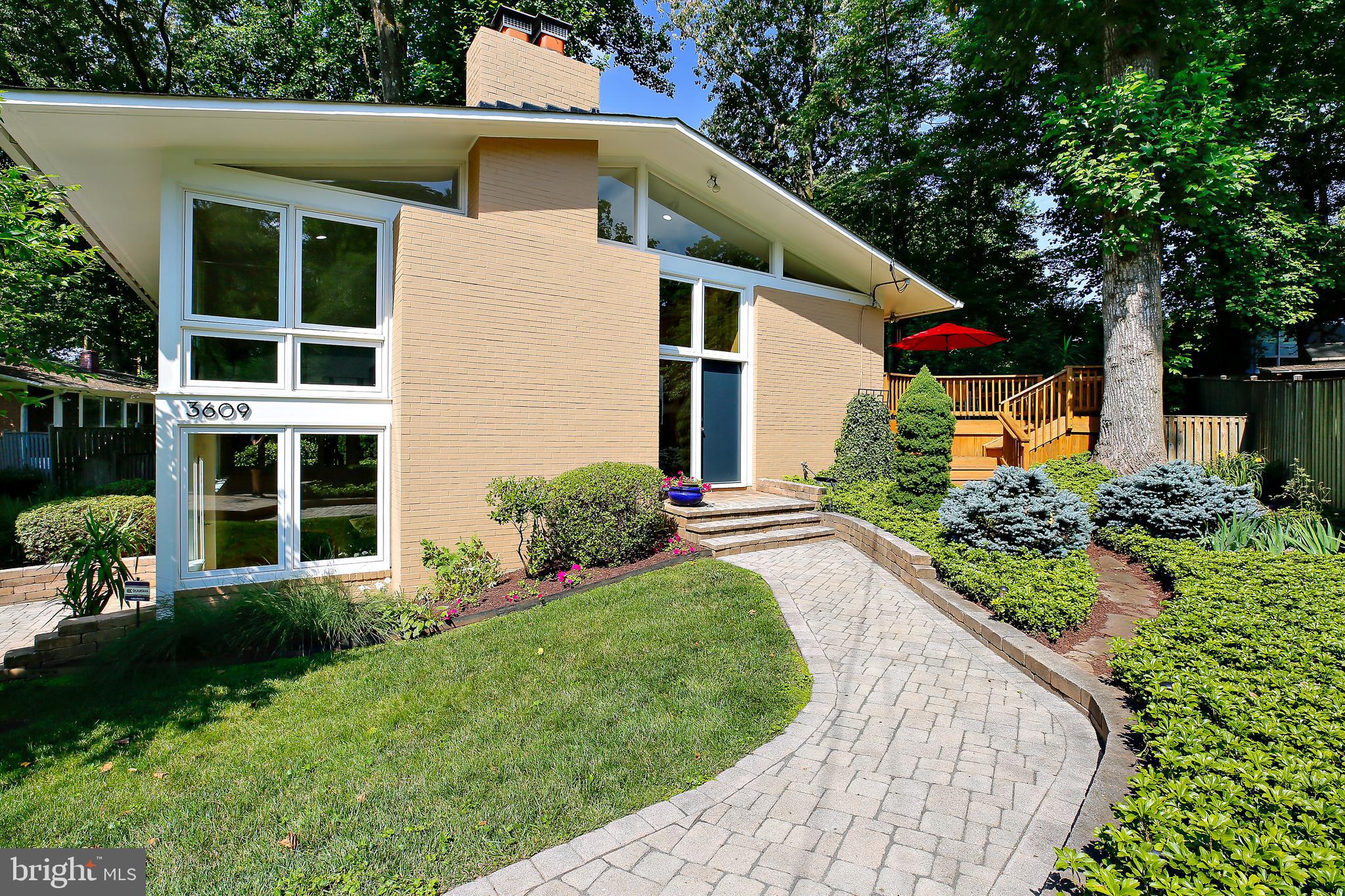 ROCK CREEK PALISADES - Residential