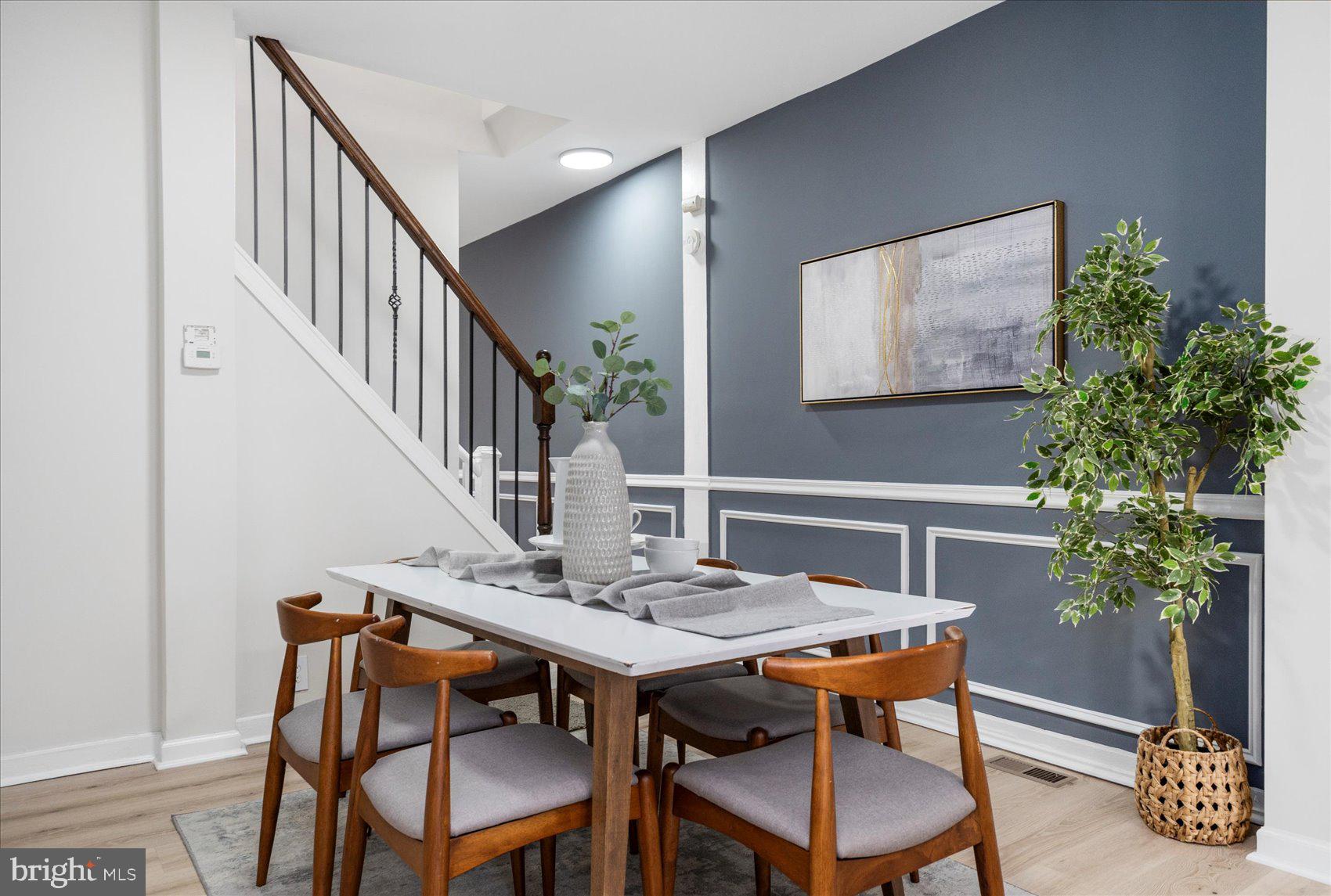 WASHINGTON VILLAGE - Residential