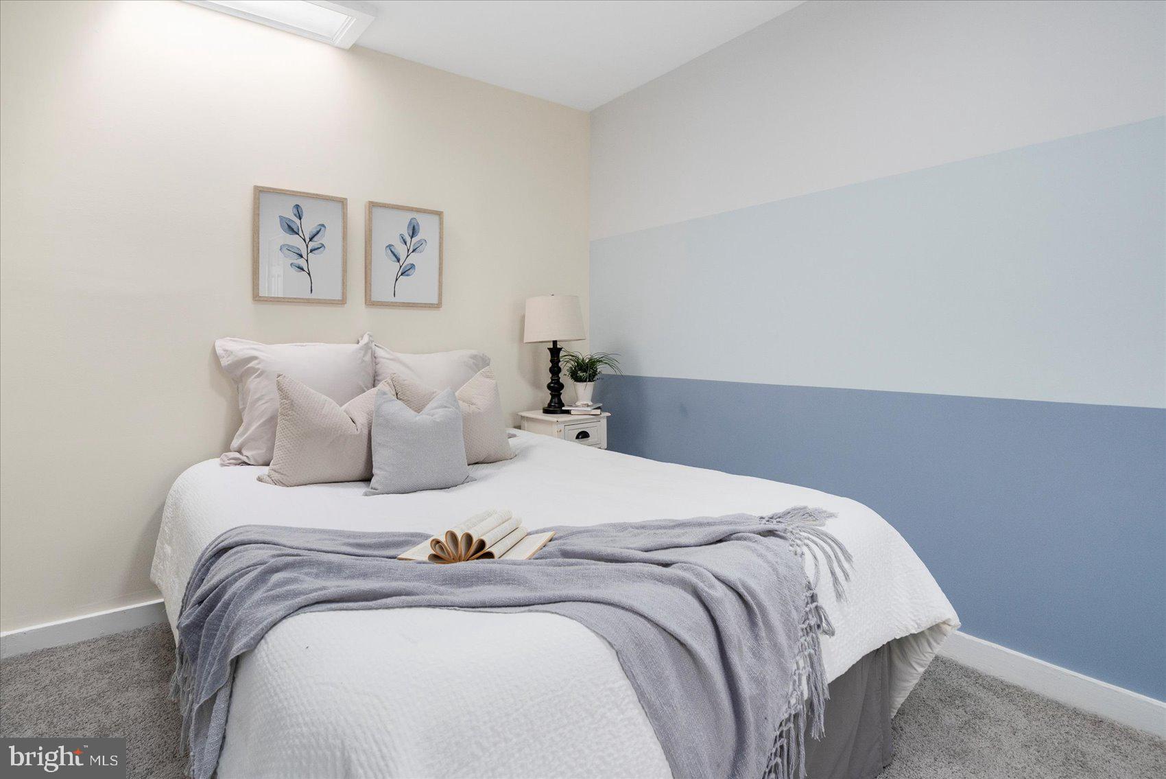 WASHINGTON VILLAGE - Residential